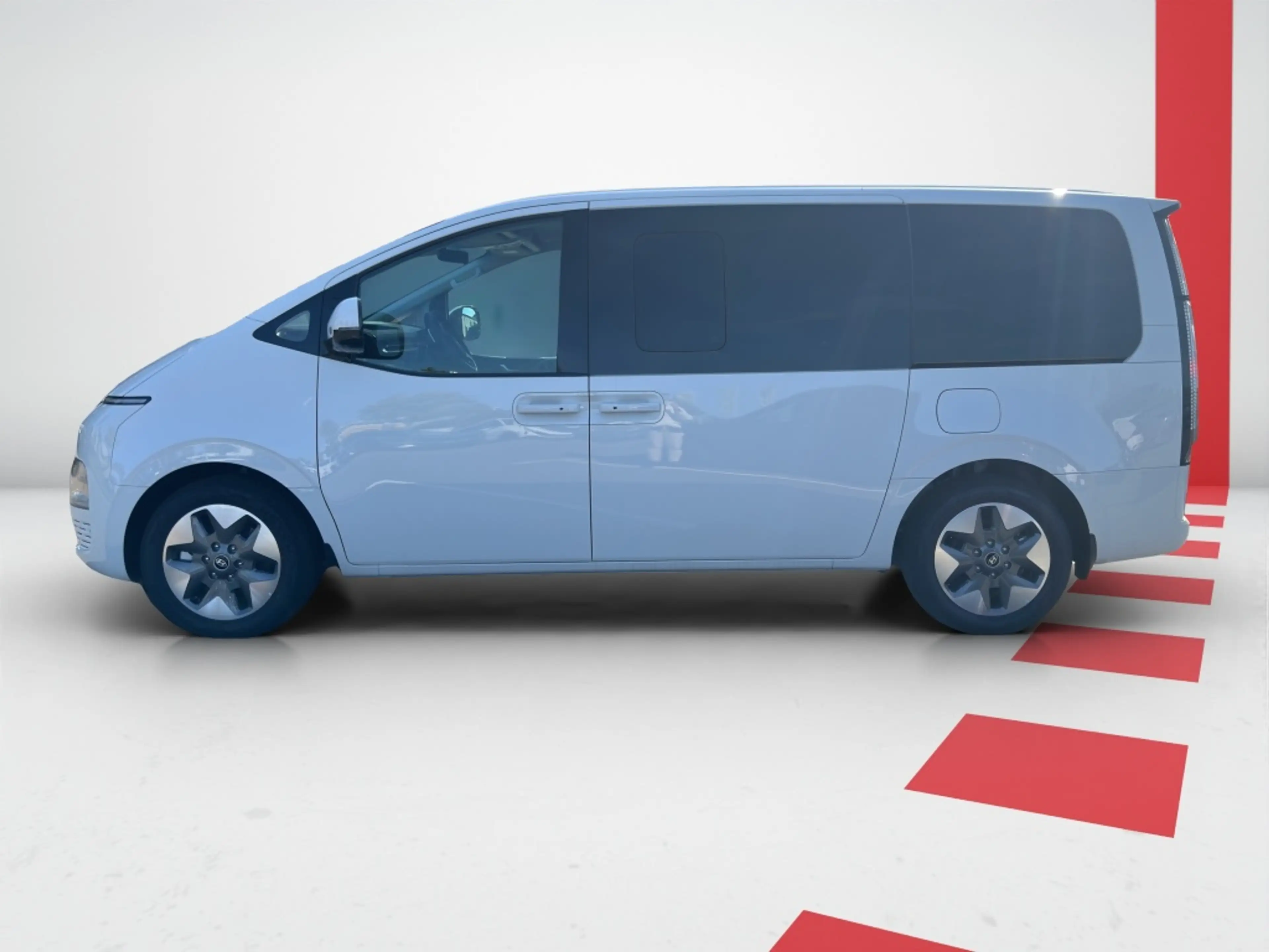 Hyundai STARIA HEV 9-Sitzer Prime Park-Paket — photo 9
