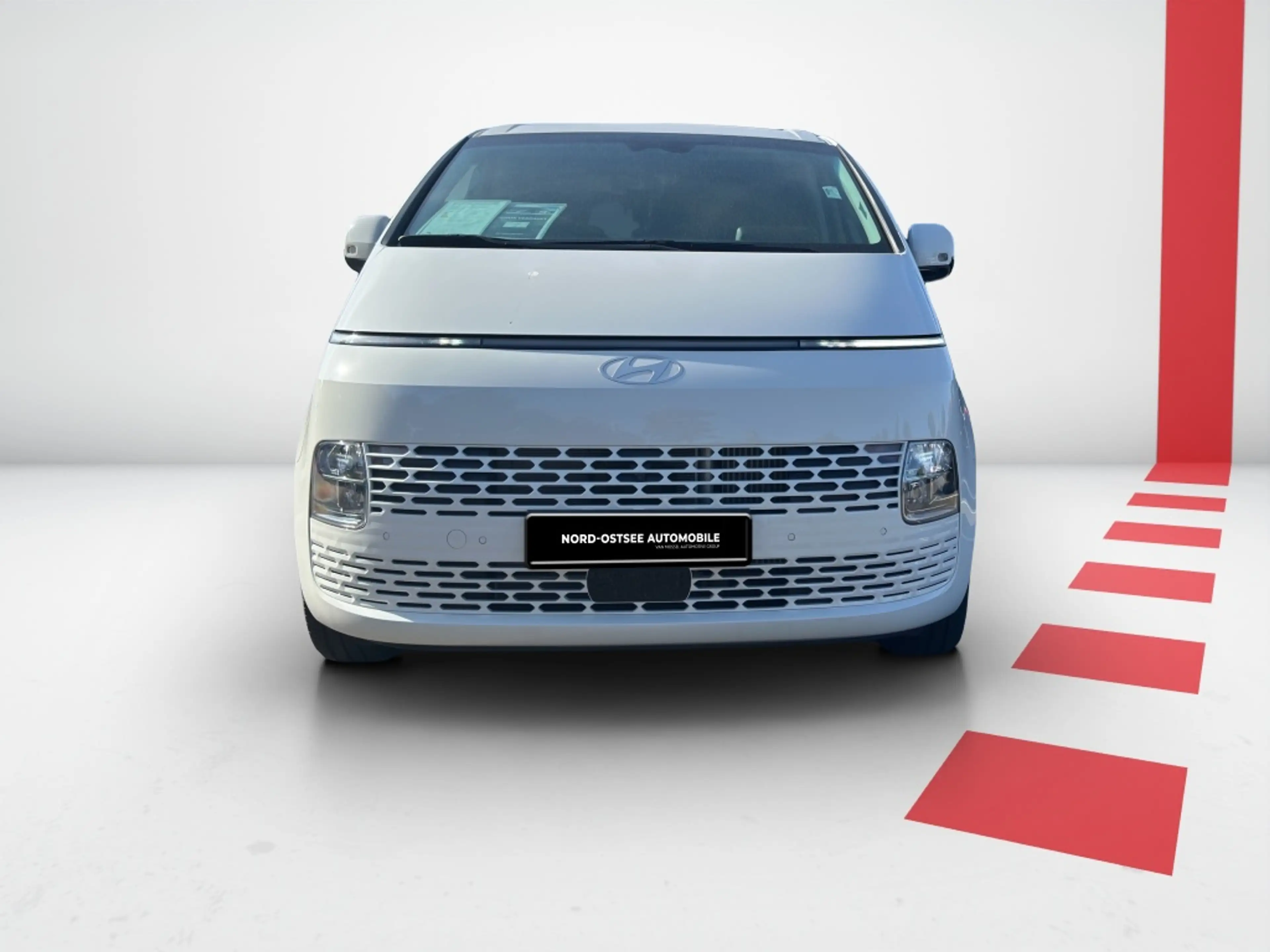 Hyundai STARIA HEV 9-Sitzer Prime Park-Paket — photo 7