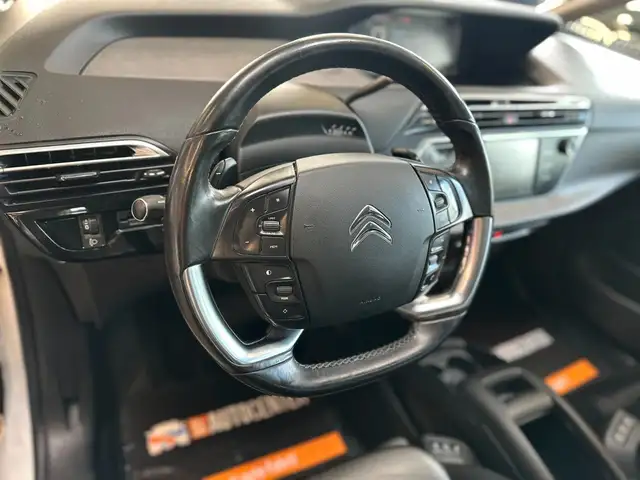 Citroen C4 Picasso view 11