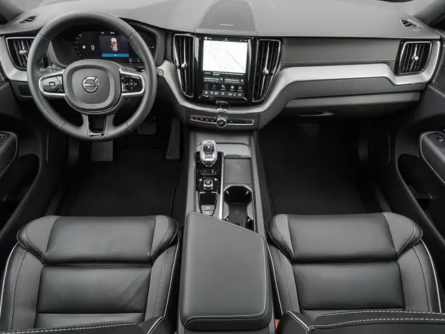 Volvo XC60 view 11