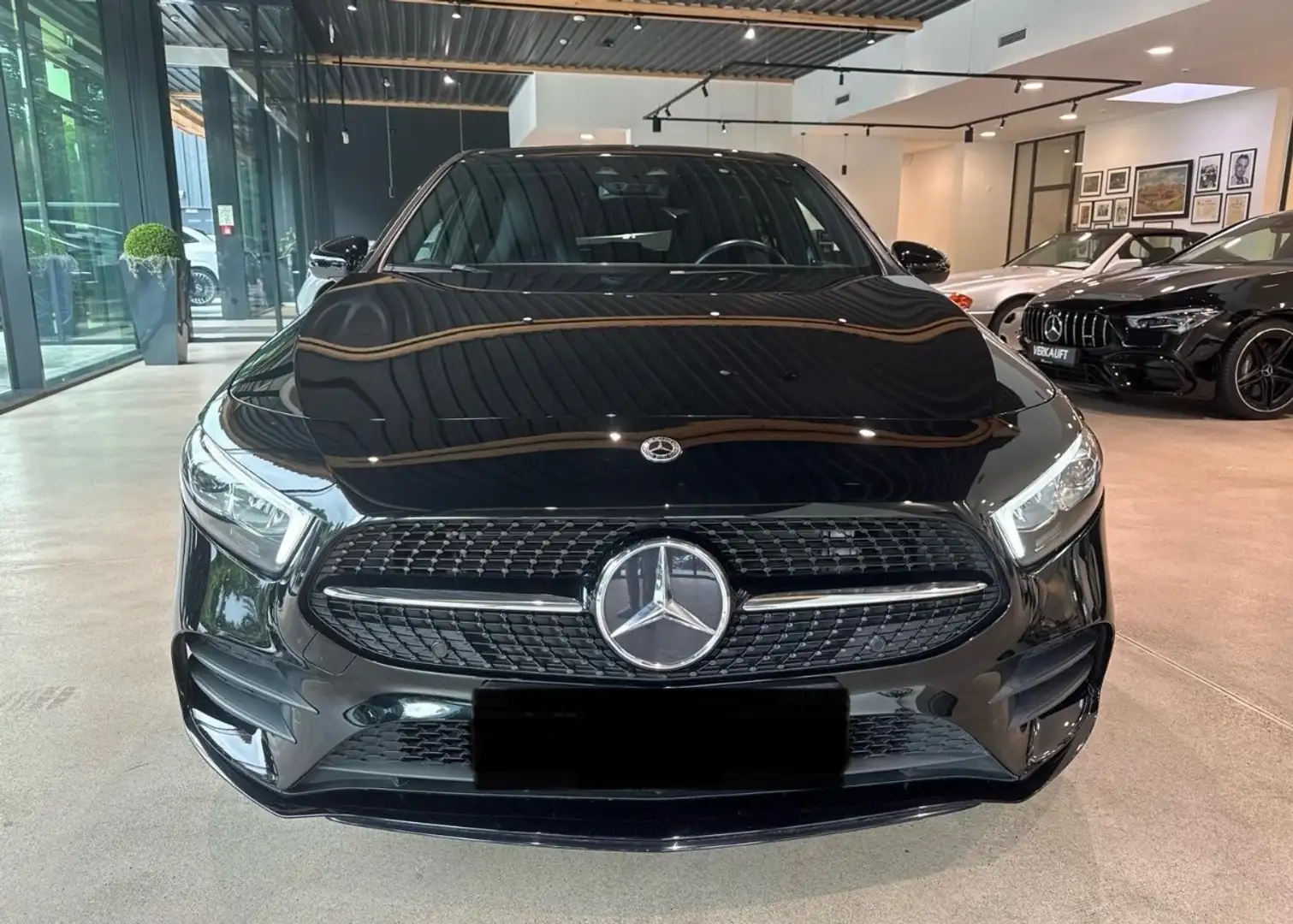 Mercedes-Benz A 180 A 180 Premium Night edition auto EDITION Noir - 2