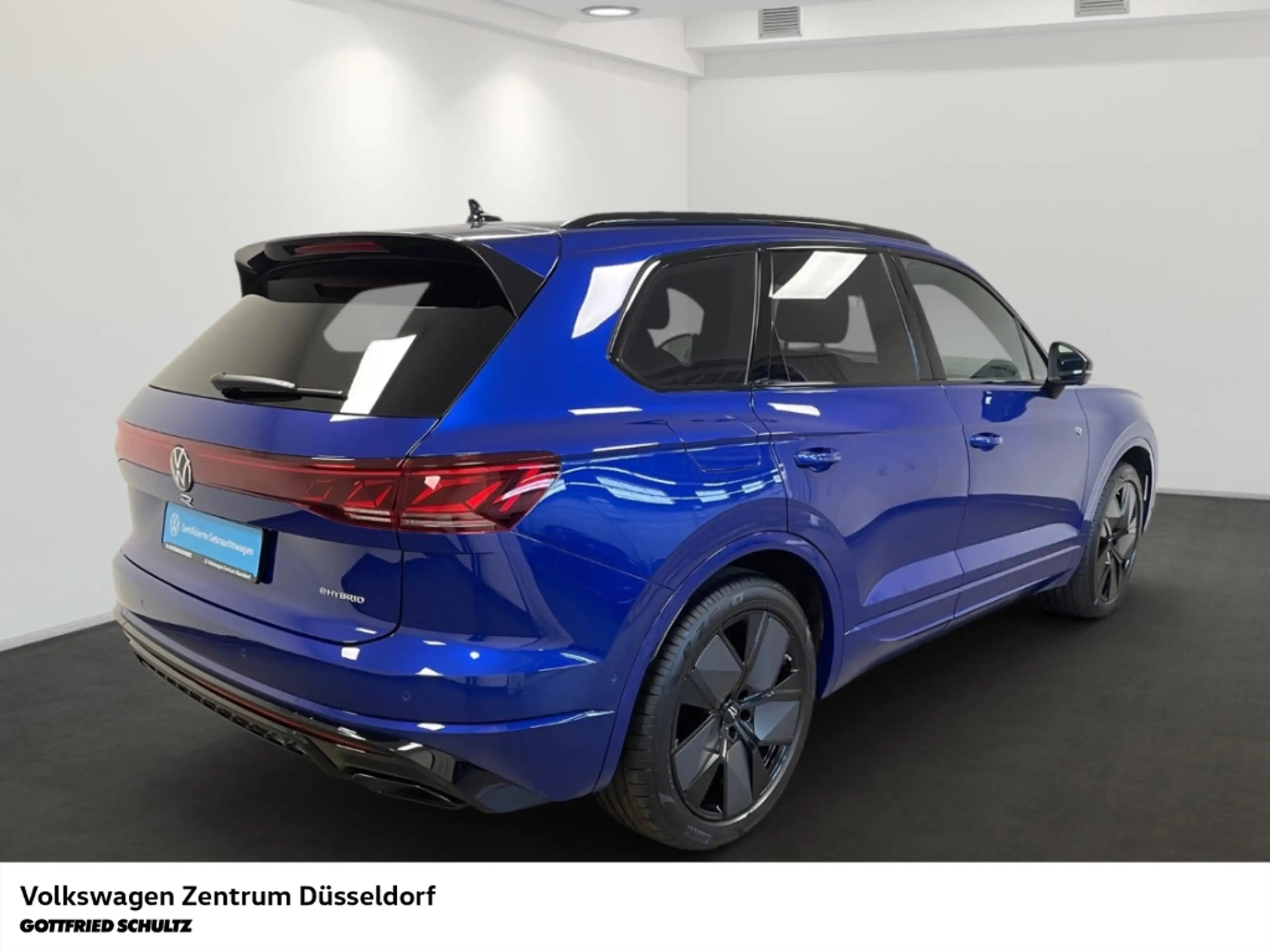 Volkswagen Touareg R 3.0 l eHybrid 4Motion Sitzheiz Head-Up AHK LED — photo 4