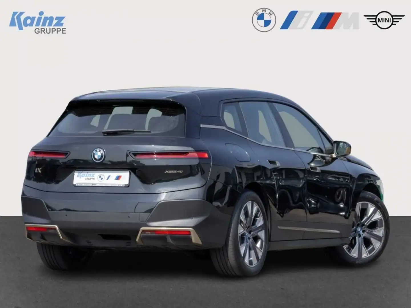 BMW iX xDrive40 AHK/Driv.Ass.Prof/Leder/PGDSkyLounge Schwarz - 2
