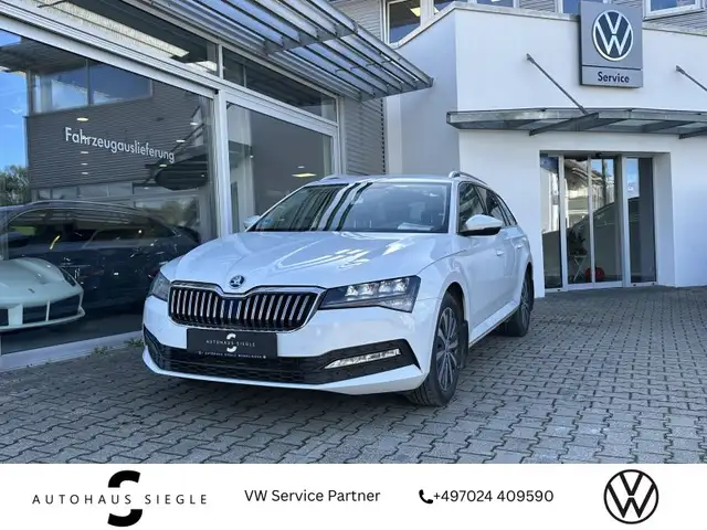 Skoda Superb Combi 2.0 TDI Ambition DSG Leder Tempomat Parktron