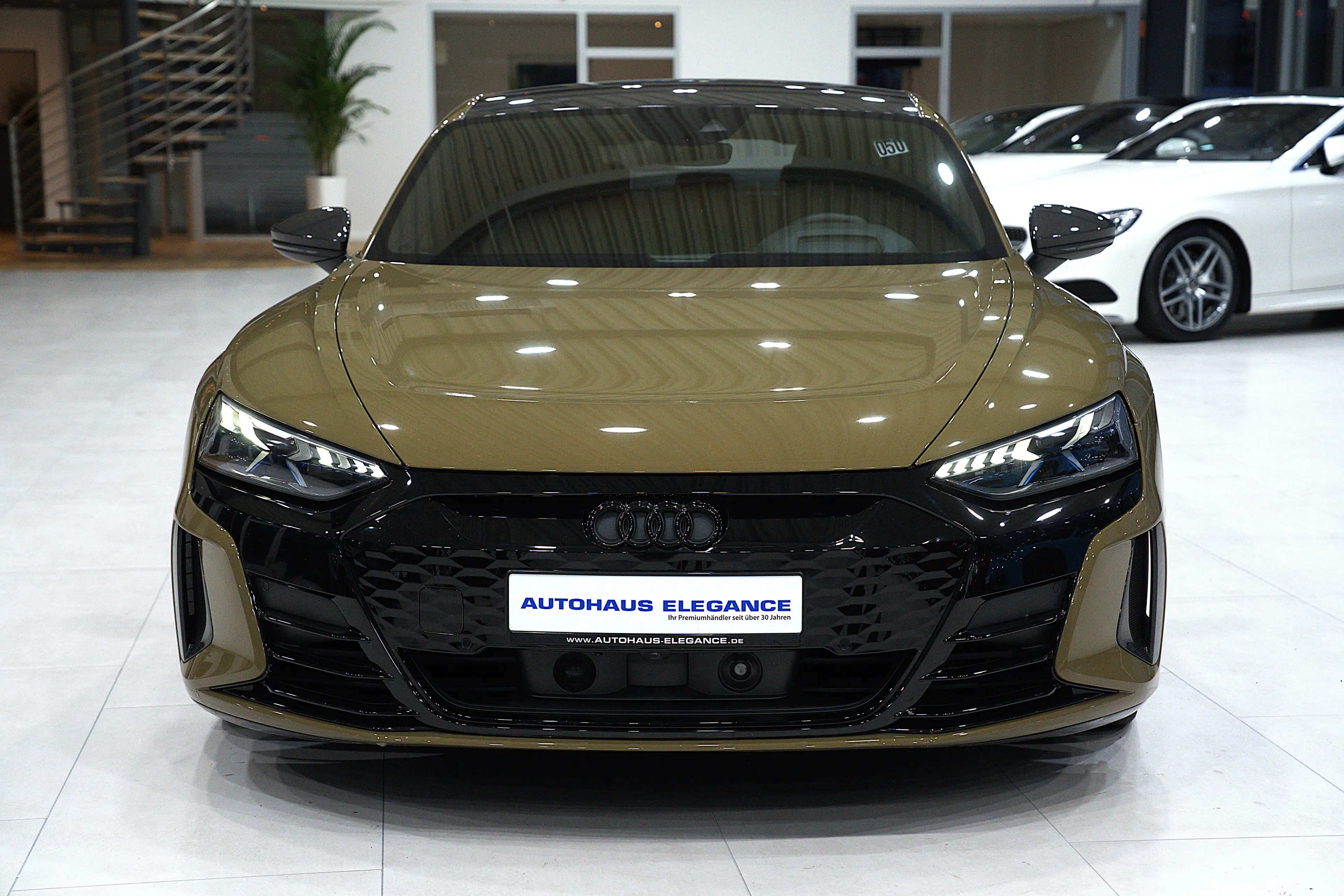 Audi e-tron GT basis quattro*CARBON*MATRIX*HEAD-UP*B&O* — photo 9