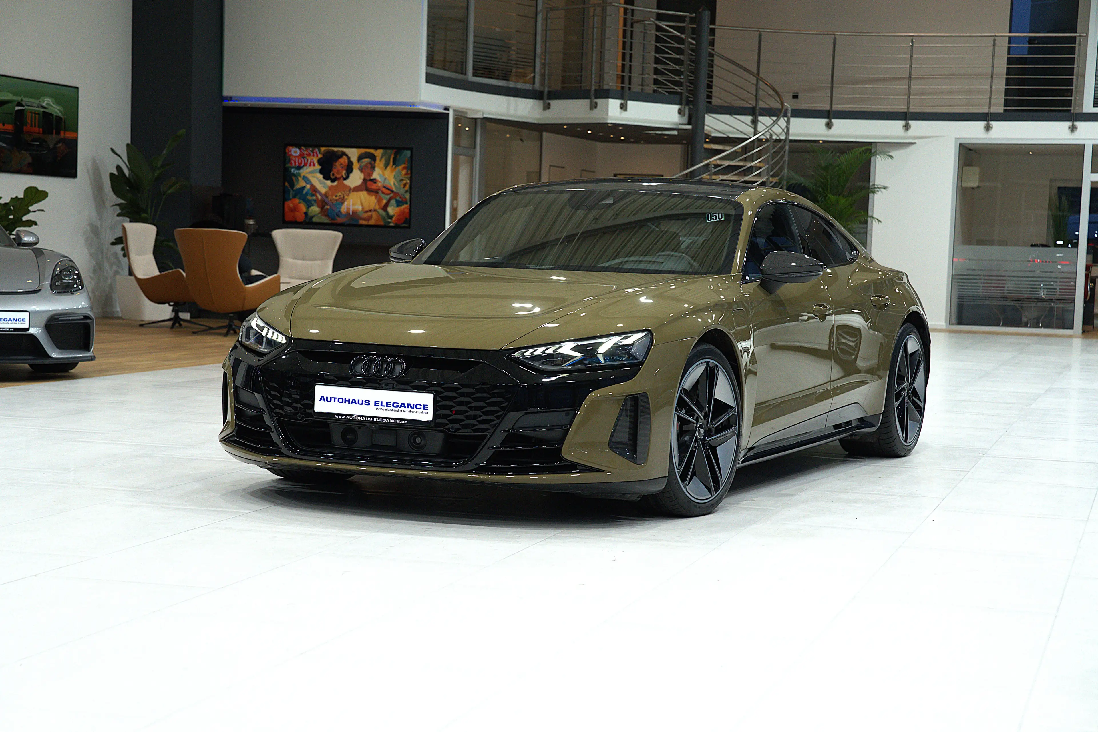 Audi e-tron GT basis quattro*CARBON*MATRIX*HEAD-UP*B&O* — photo 7