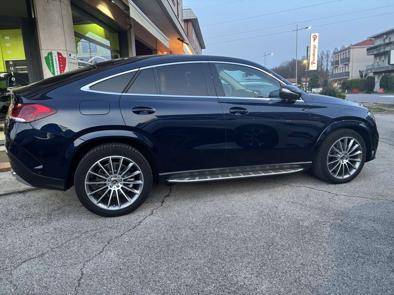 Mercedes-Benz GLE 350 coupe de phev (e eq-power) Premium Plus 4matic aut