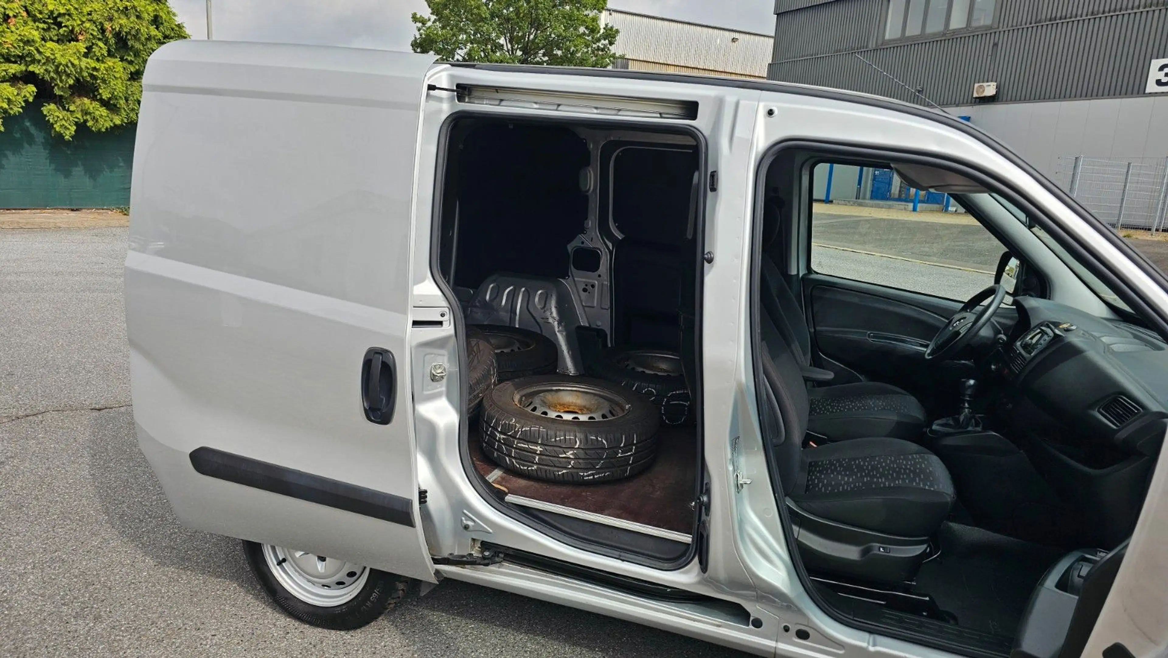 Opel Combo D Kasten L1H1 2,2t,Klima,PDC,EFH,SItzheizu — photo 11