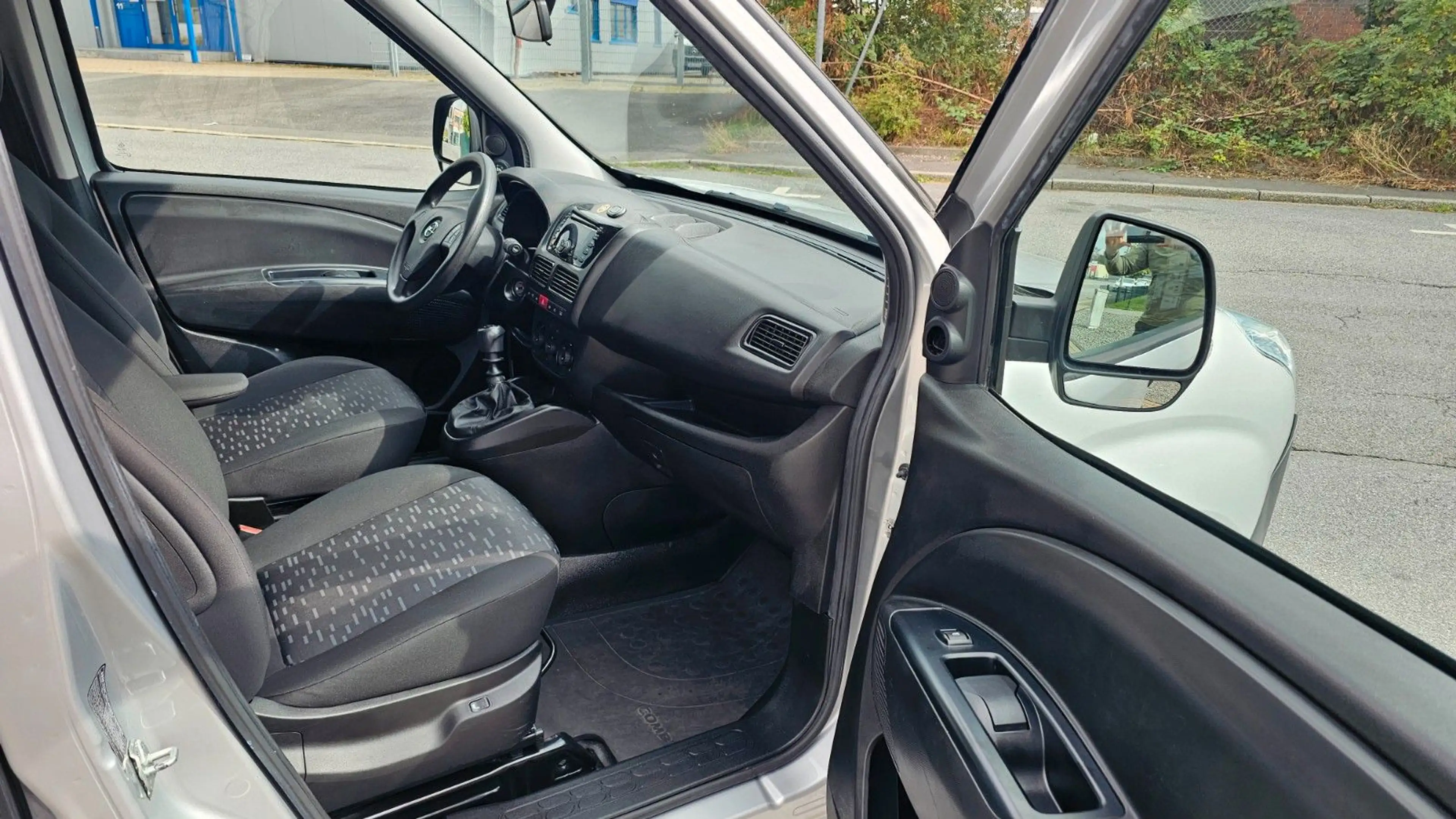 Opel Combo D Kasten L1H1 2,2t,Klima,PDC,EFH,SItzheizu — photo 12