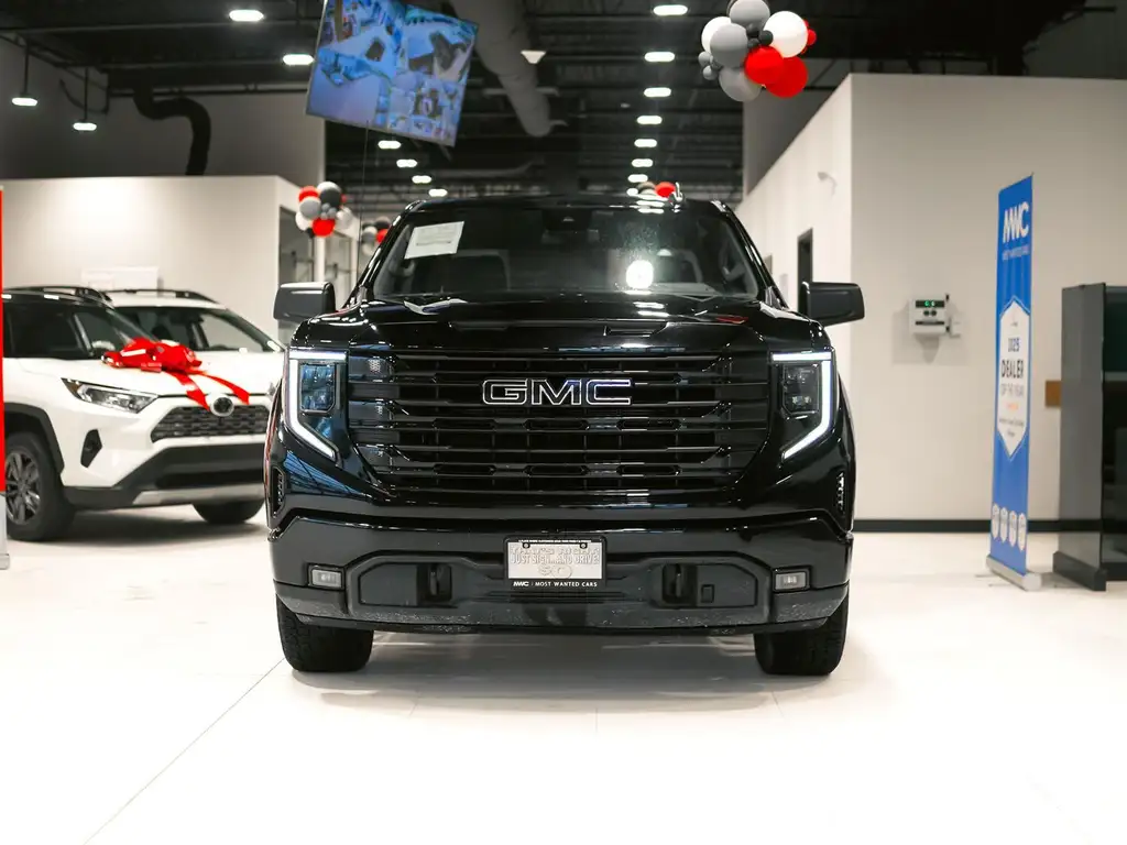 2024 GMC Sierra 1500 ELEVATION photo 3