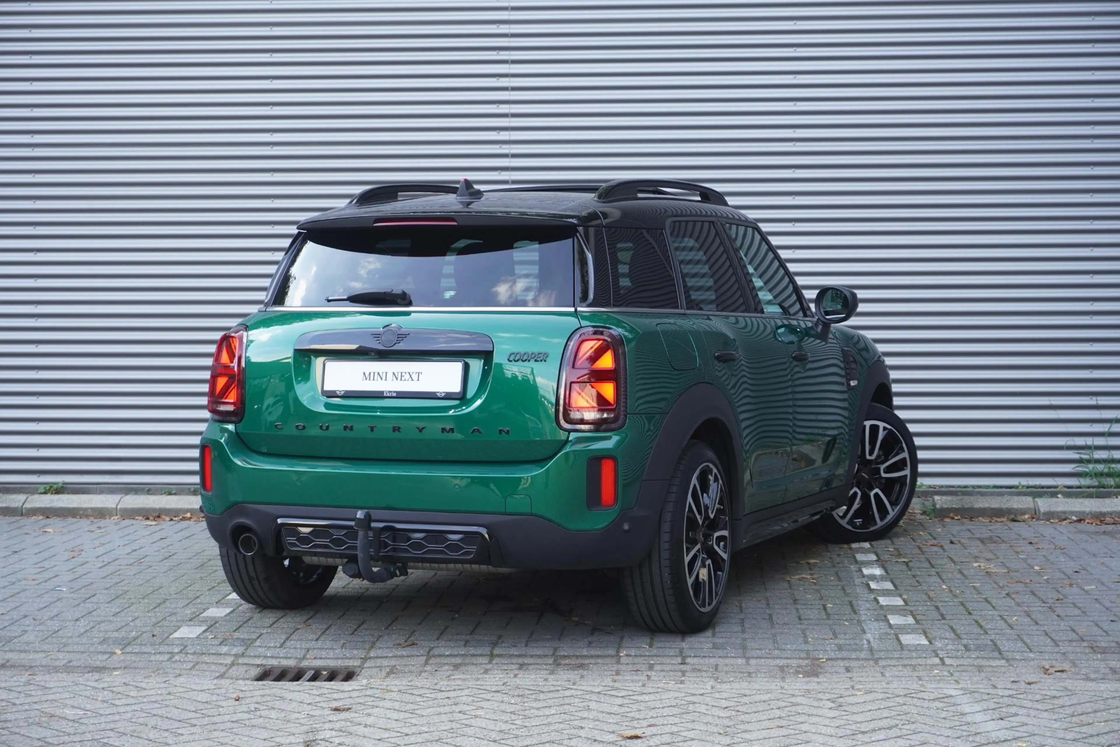 MINI Countryman C | Rockingham GT | John Cooper Works Trim | 19" LM — photo 2
