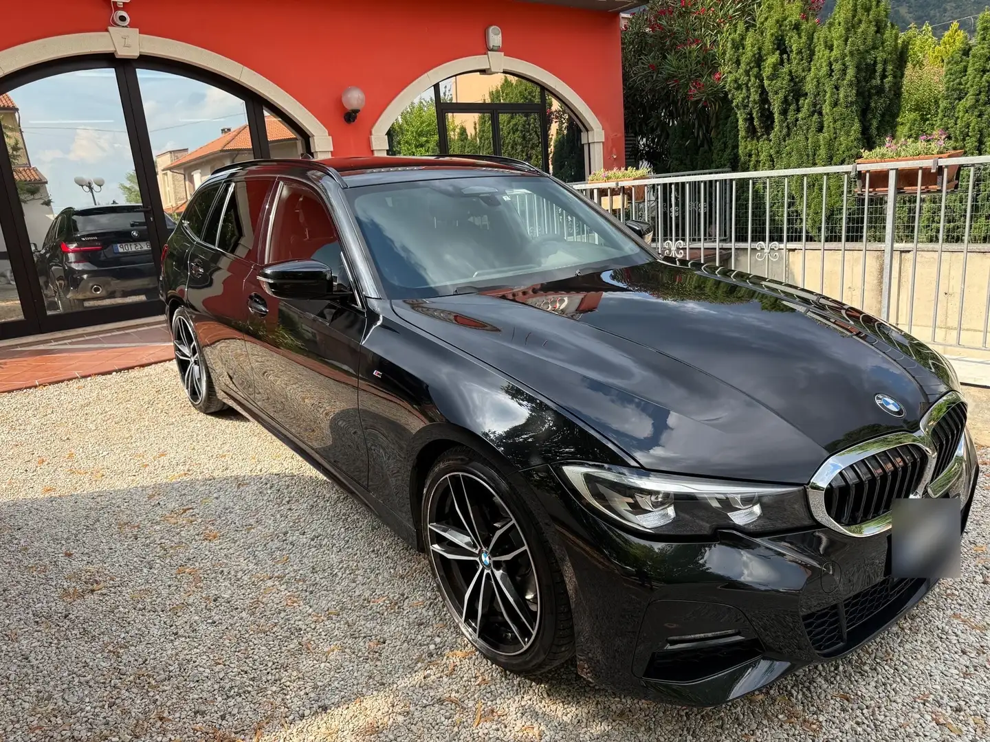 BMW 320 M SPORT,19”,TELEC360,ACC,NAVI PROF FULL OPT Zwart - 1
