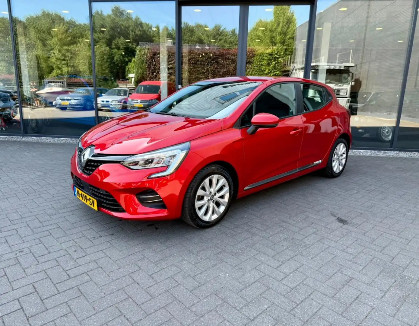 Renault Clio 1.0 TCE LPG Zen,LED,Cruise,Carplay,Lane Ass.,Airco Rood - 1