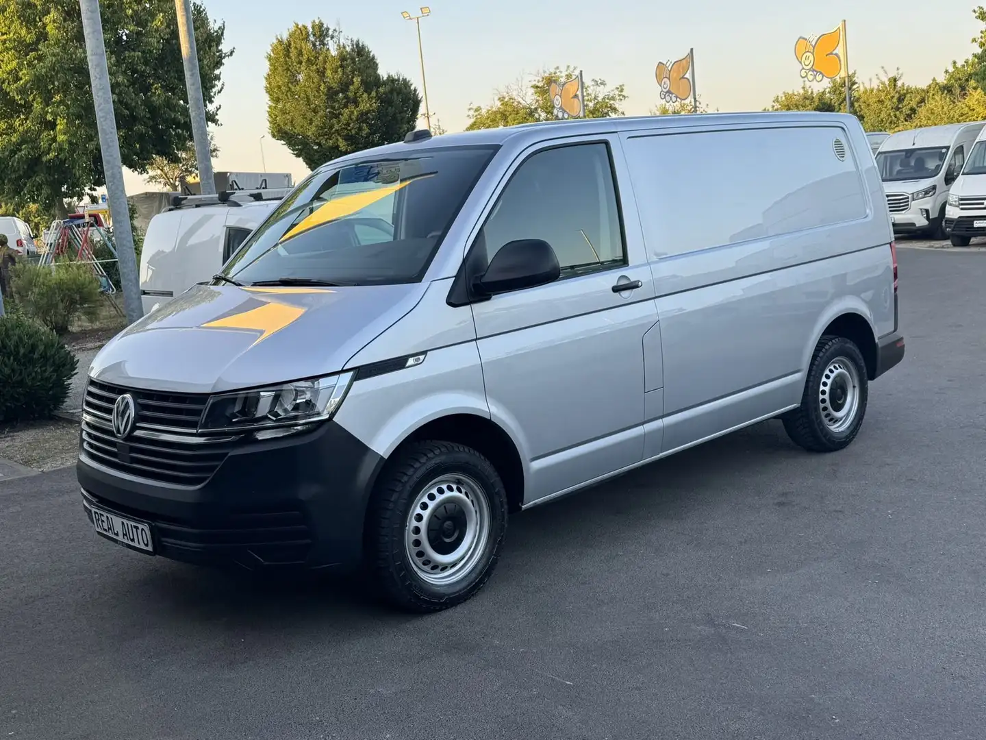 Volkswagen T6 Transporter 6.1 Kasten TDI NAVI*PDC*Klima Argent - 2