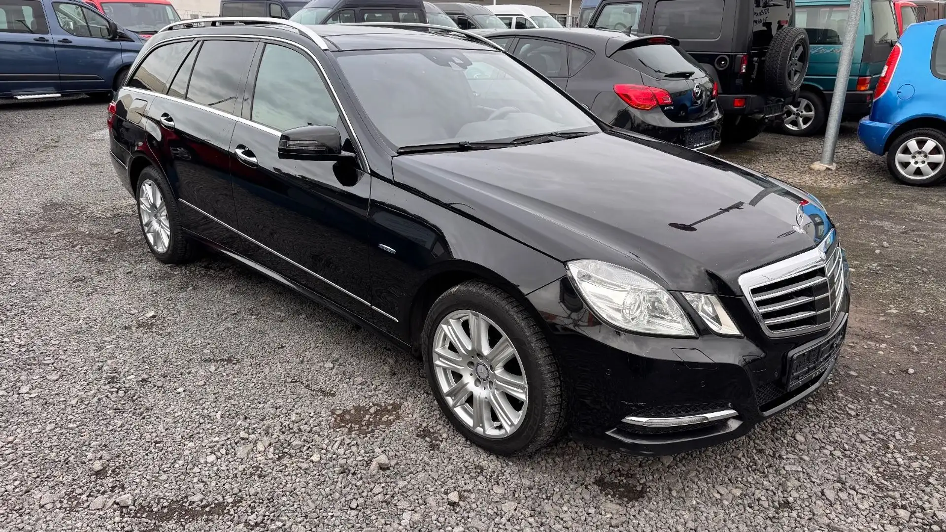 Mercedes-Benz E 350 E -Klasse E 350 CDI 4Mat 7 sitze Nero - 1