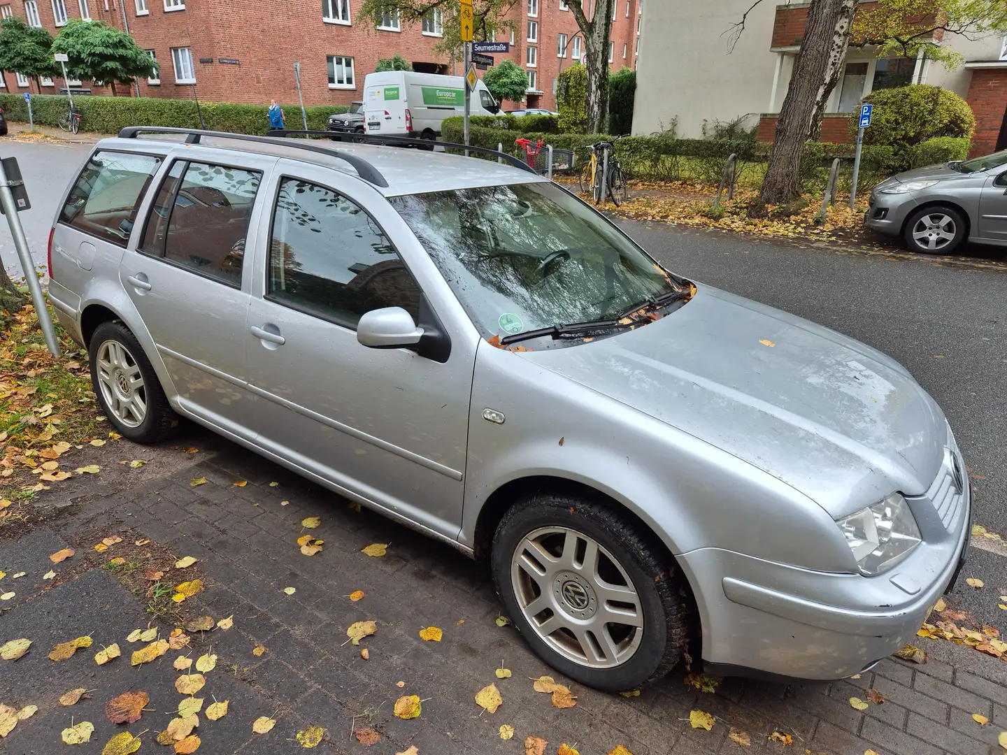 Volkswagen Bora Bora Variant Diesel Variant 1.9 TDI Highline Srebrny - 1