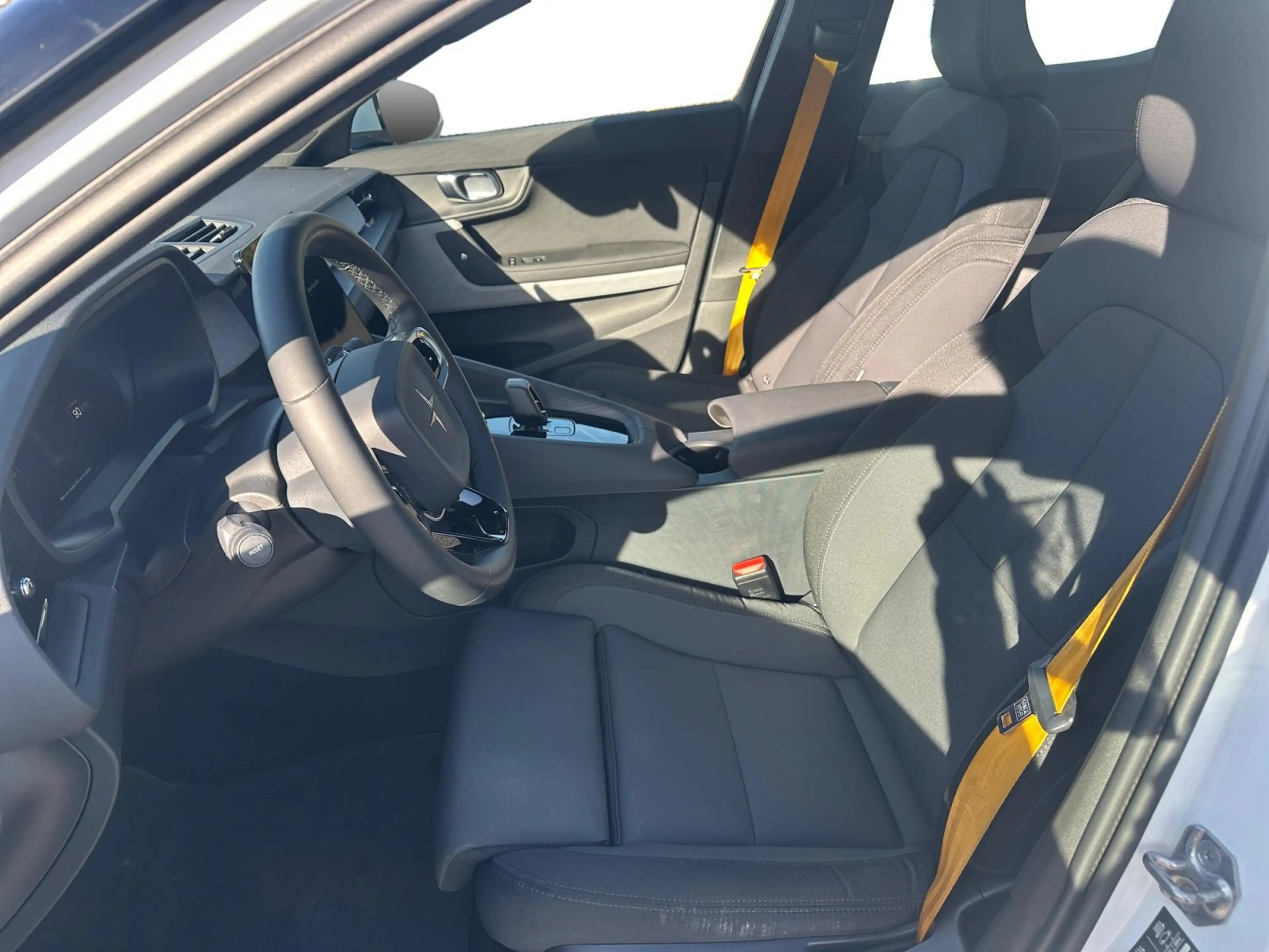 Polestar 2 Long Range Dual Motor Launch Edition 78kWh | Perfo — photo 12