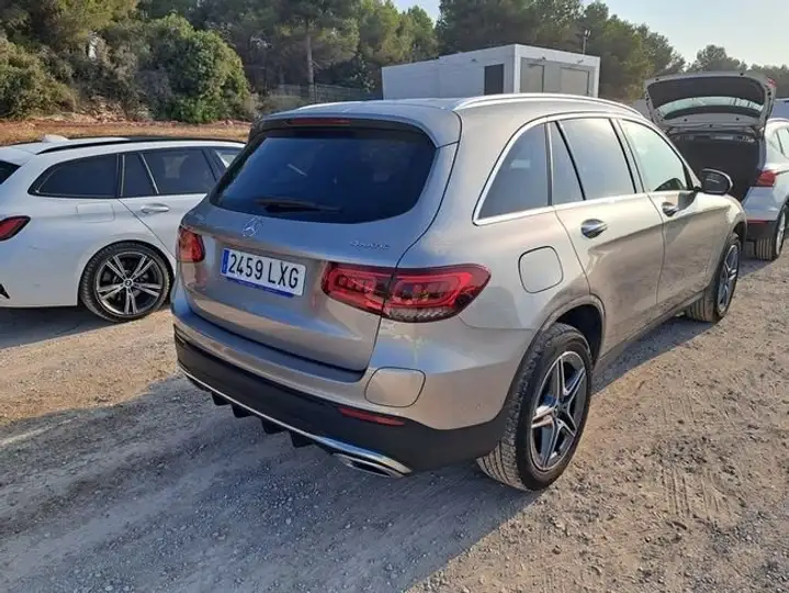 Mercedes-Benz GLC 2022, foto 4