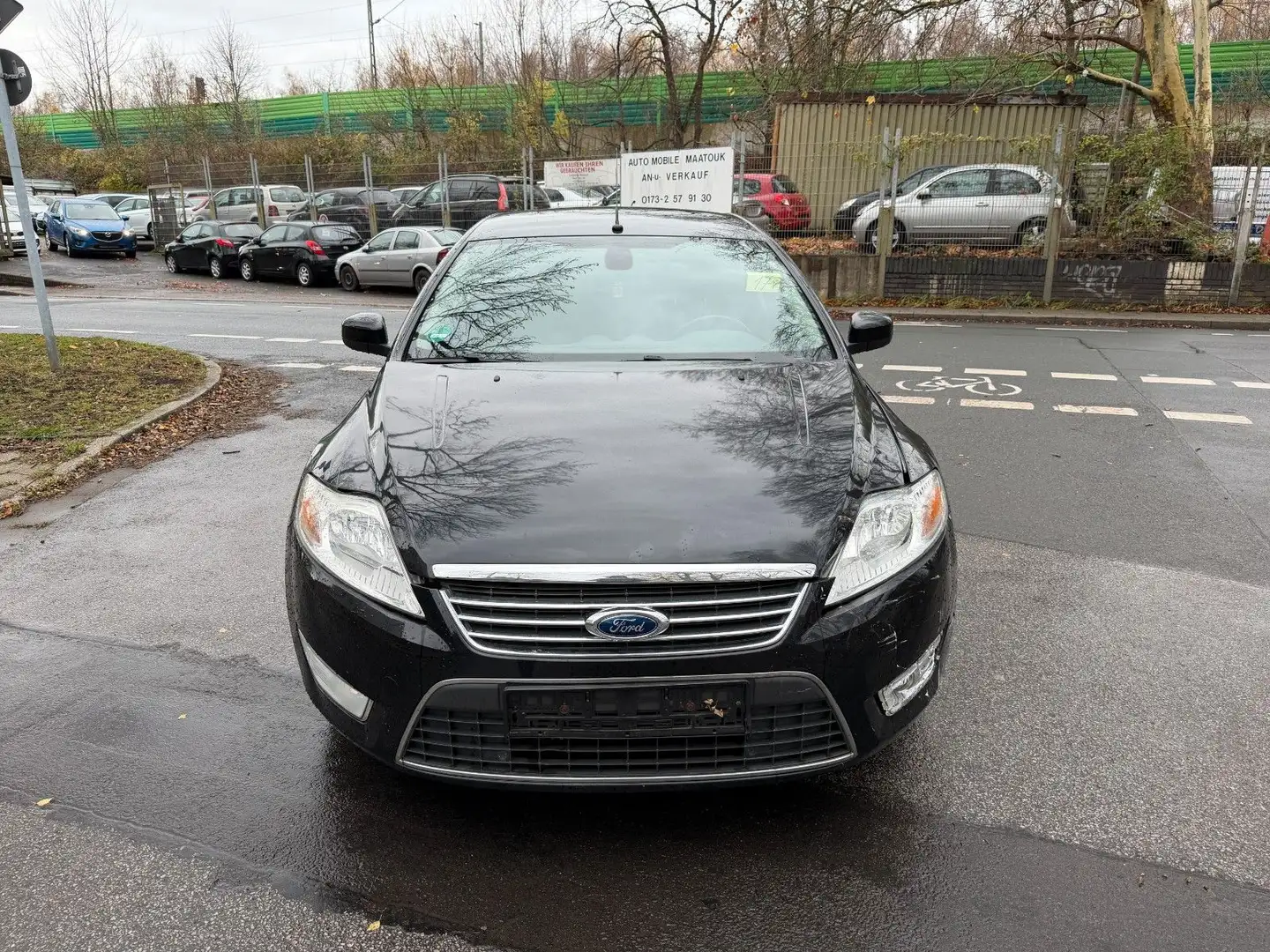 Ford Mondeo Lim. Ghia*NUR 96000 KM* Schwarz - 2