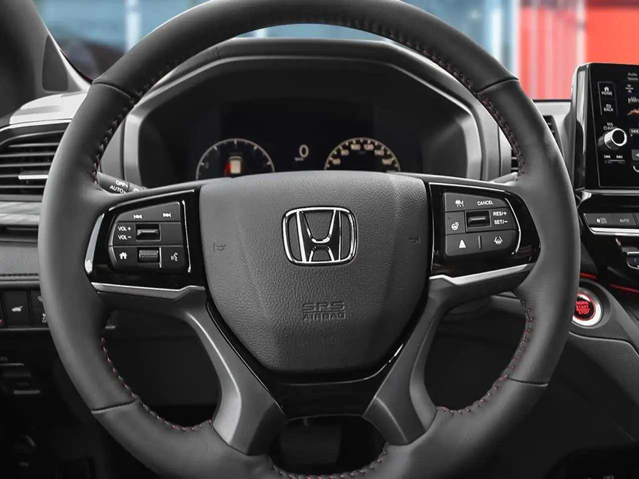 Honda Odyssey снимка Honda Odyssey