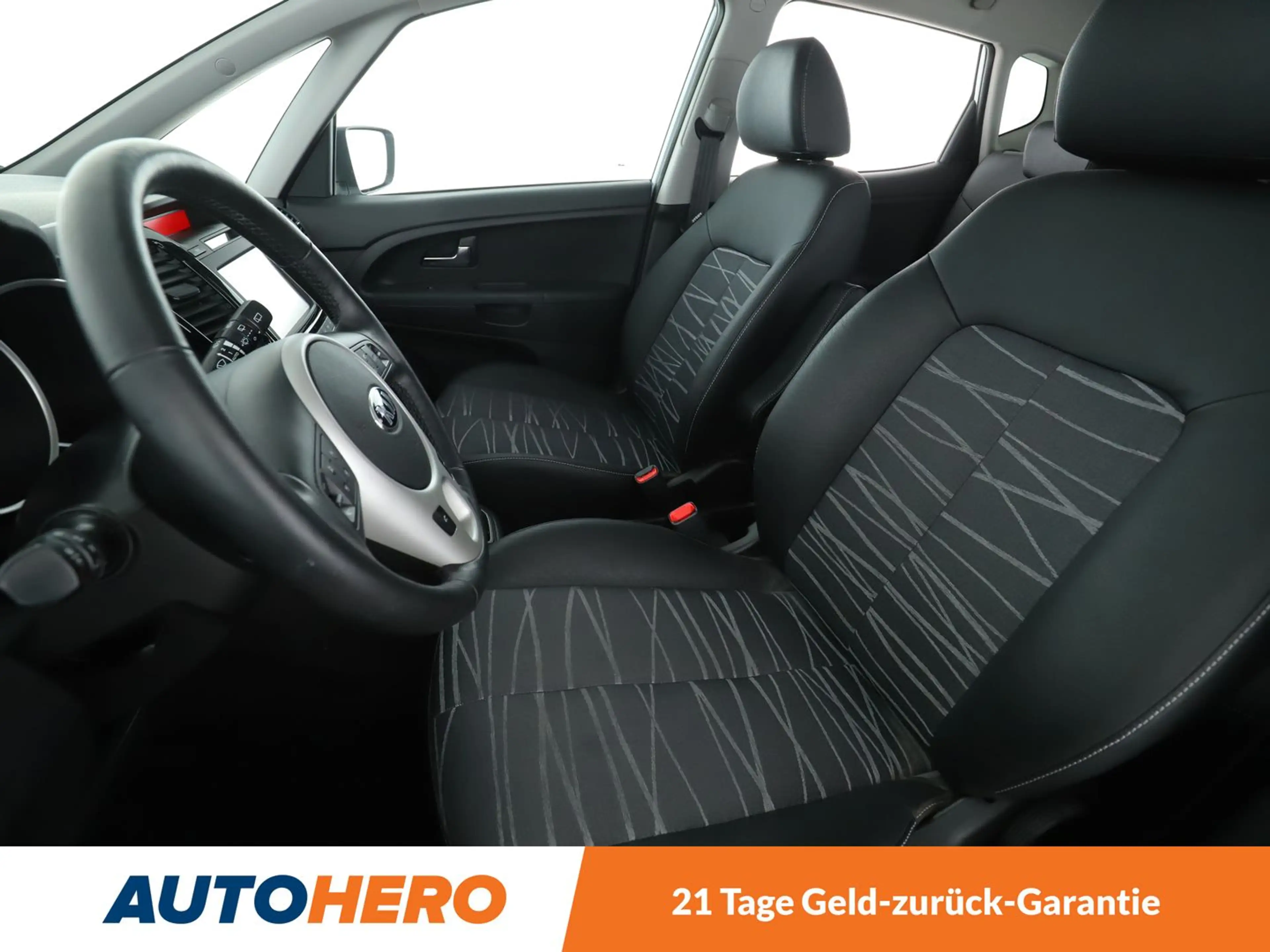Kia Venga 1.6 Platinum Edition *CAM*PDC*SHZ*TEMPO*LHZ* — photo 10