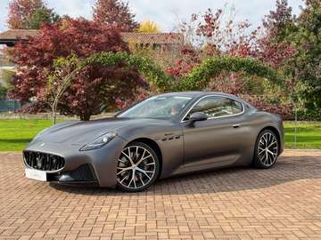 Granturismo III 3.0 Modena awd auto