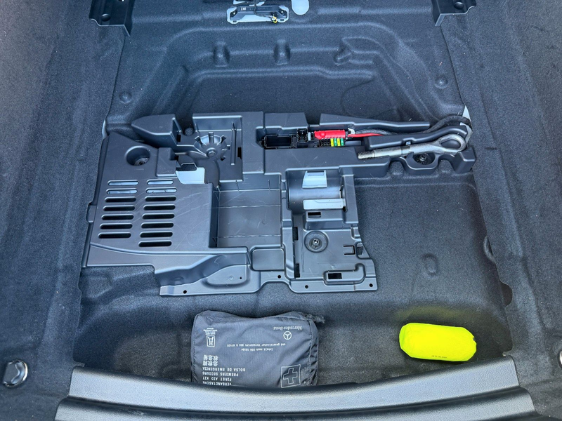 Mercedes-Benz CLA 200 — photo 9