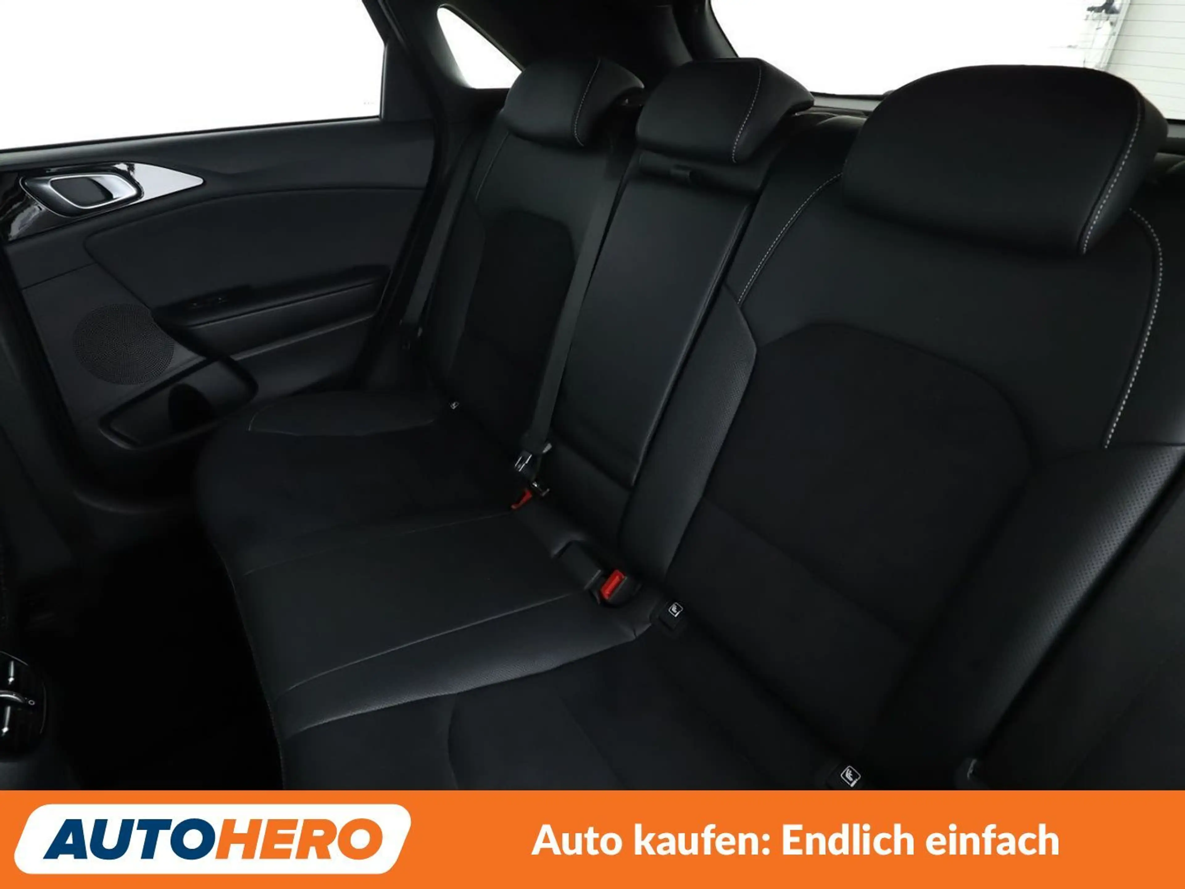Kia Ceed / cee'd 1.5 TGDI GT Line Aut.*NAVI*ACC*CAM*PDC* — photo 14