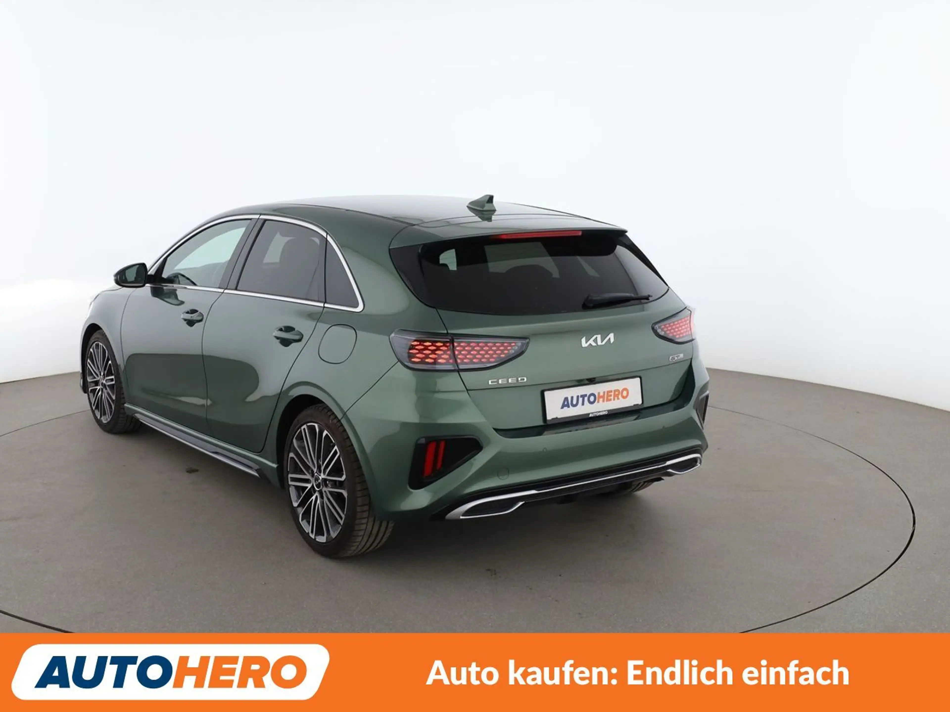Kia Ceed / cee'd 1.5 TGDI GT Line Aut.*NAVI*ACC*CAM*PDC* — photo 4