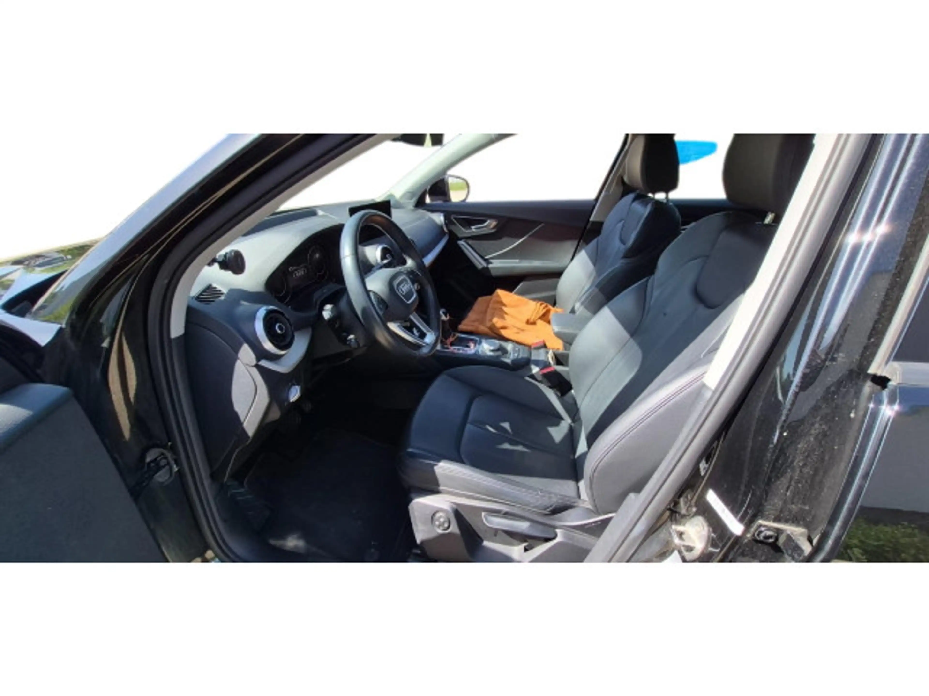 Audi Q2 35 TDI qu. S-Tronic advanced*schwarzpaket*Nav — photo 4