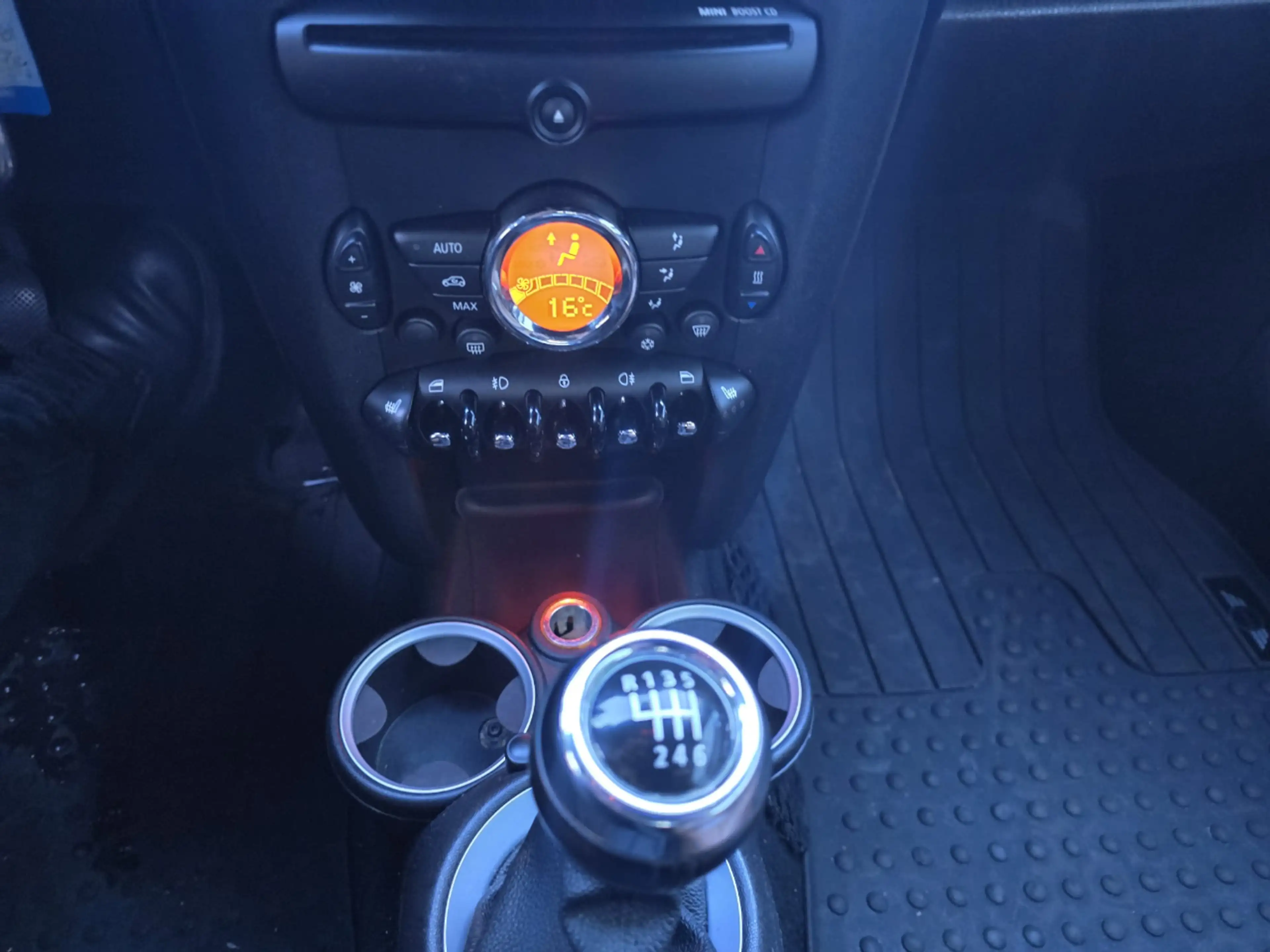 MINI Cooper Coupe 1.6 COOPER — photo 13