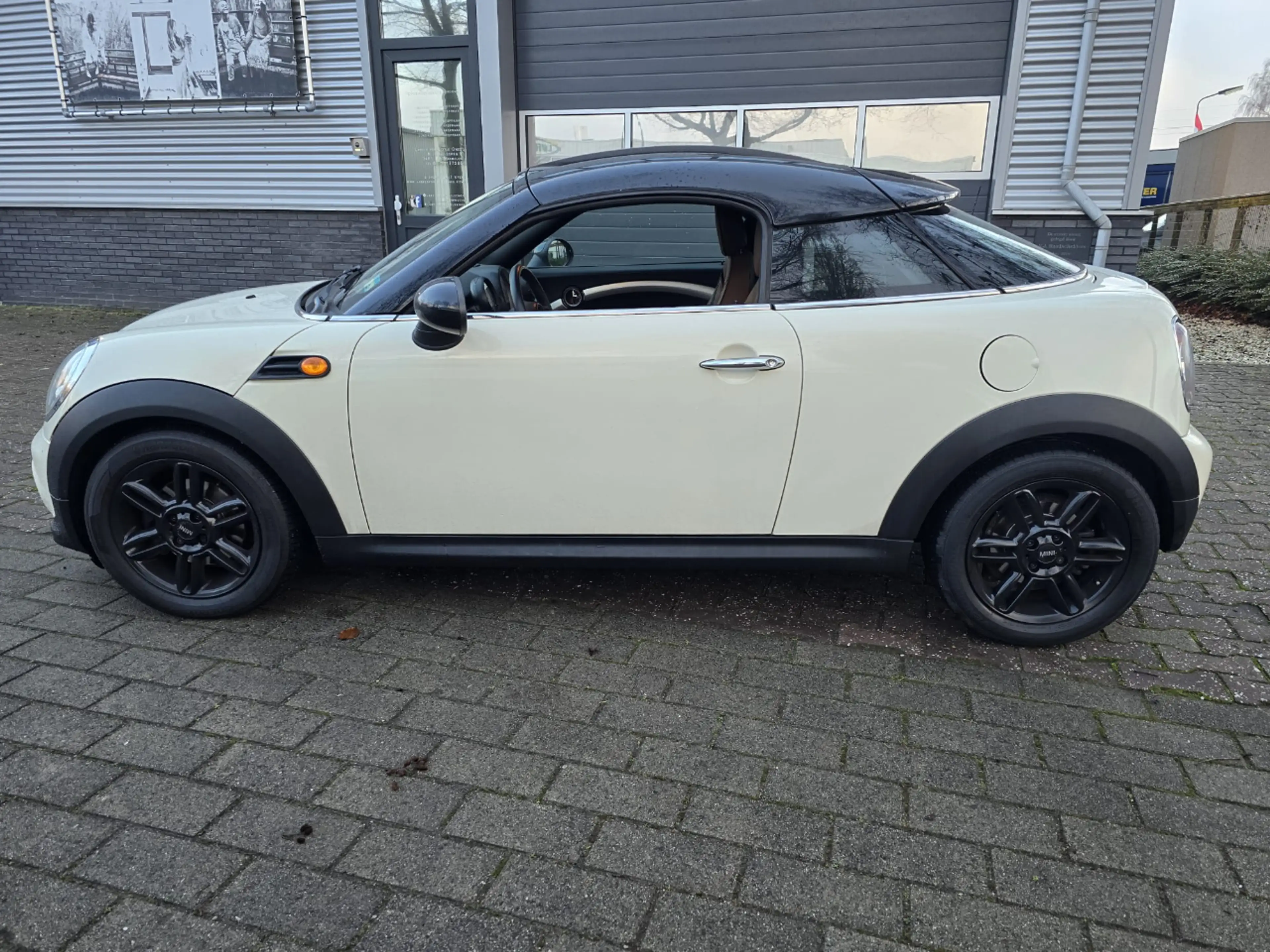 MINI Cooper Coupe 1.6 COOPER — photo 9