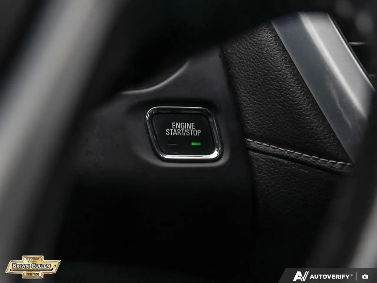 GMC Acadia снимка GMC Acadia