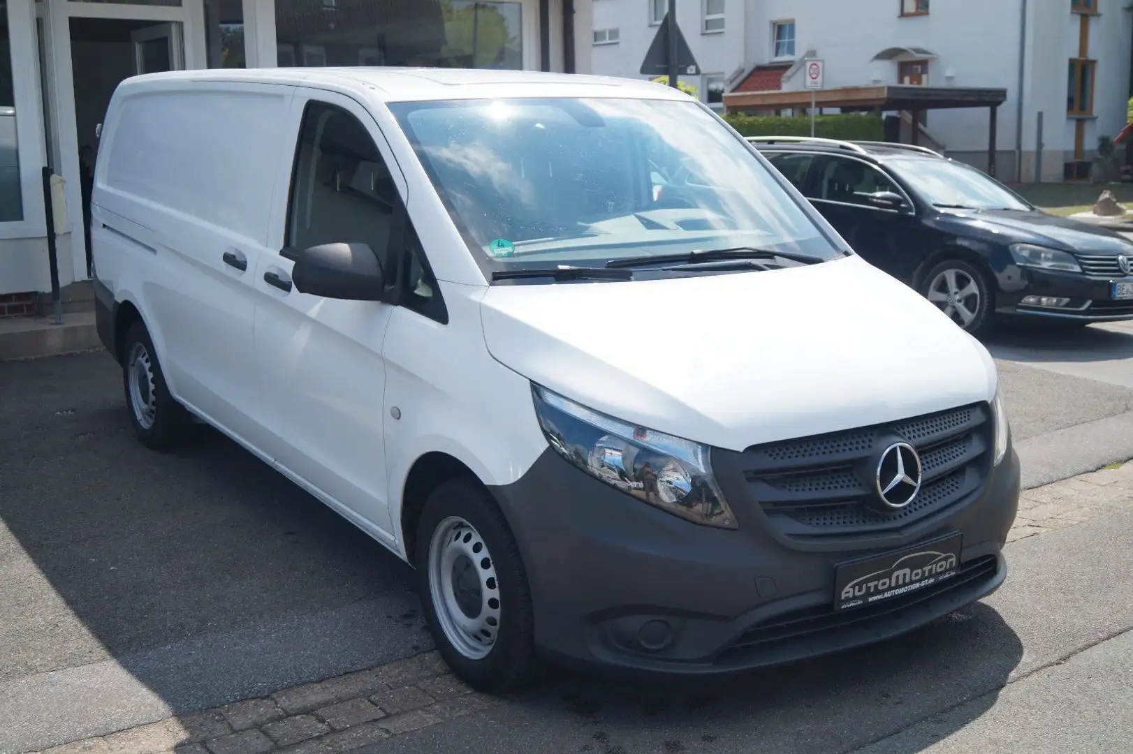 Mercedes-Benz Vito Kasten RWD lang*Klima*3-Sitzer*Tempomat*AHK Weiß - 2