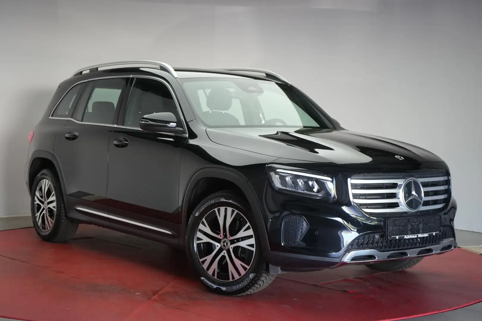 Mercedes-Benz GLB 200 d Navi/Distronic/Kamera/Lane/ Schwarz - 1