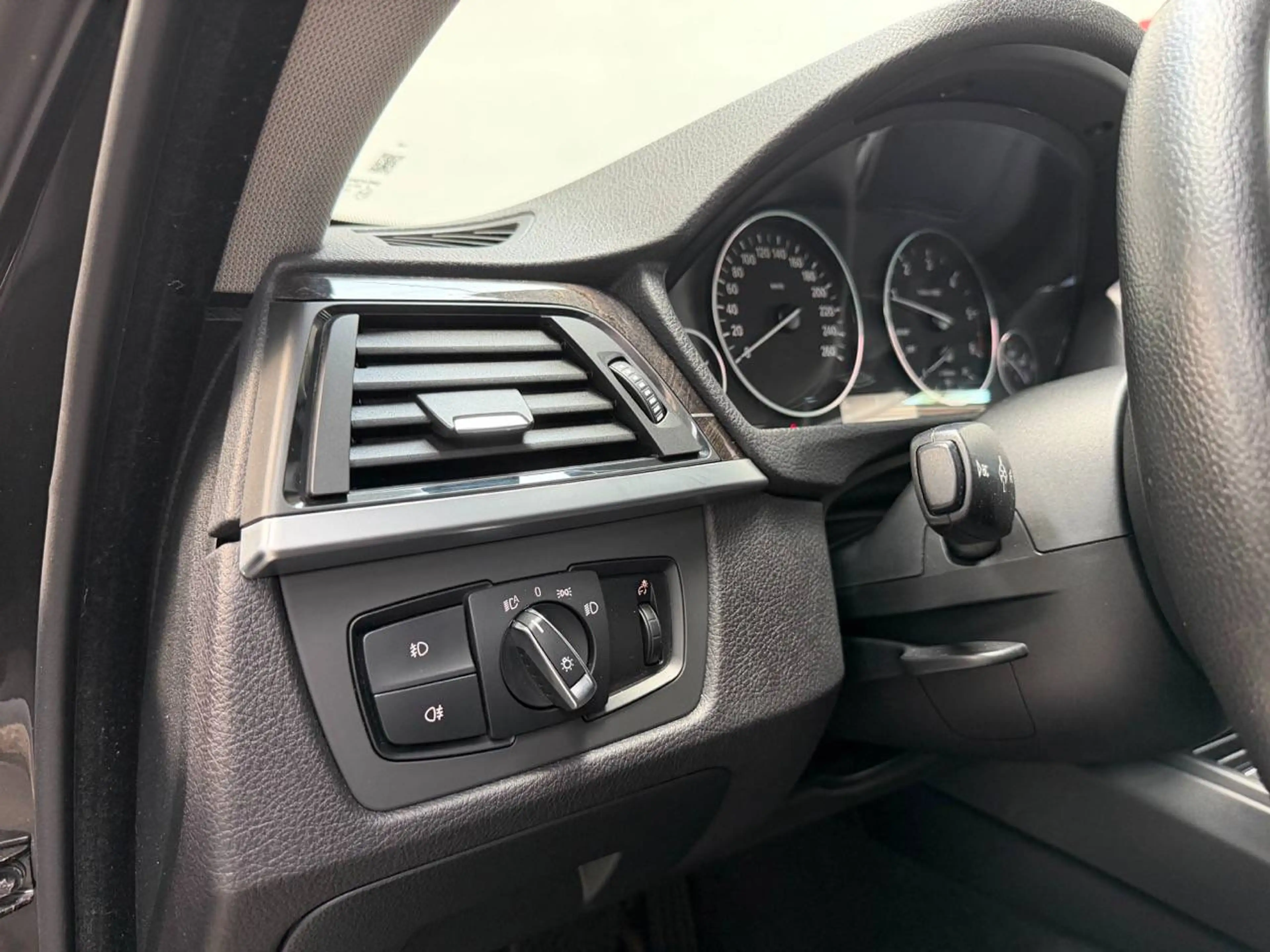 BMW 418 Gran Coupé 418 dA — photo 12