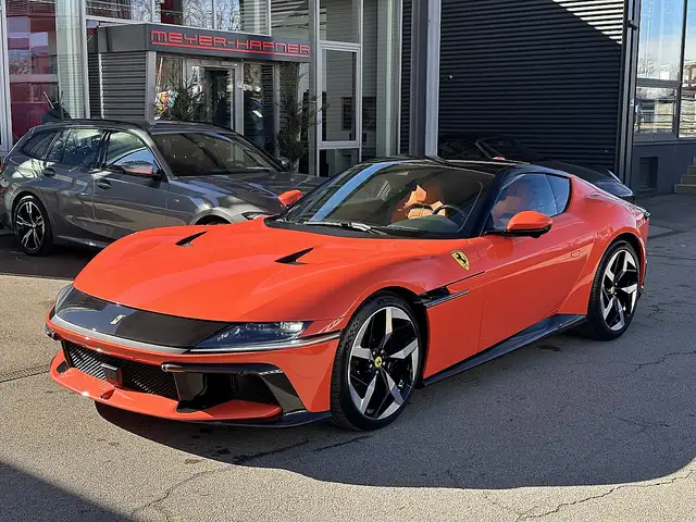 Ferrari 12 Cilindri / SONDERFARBE