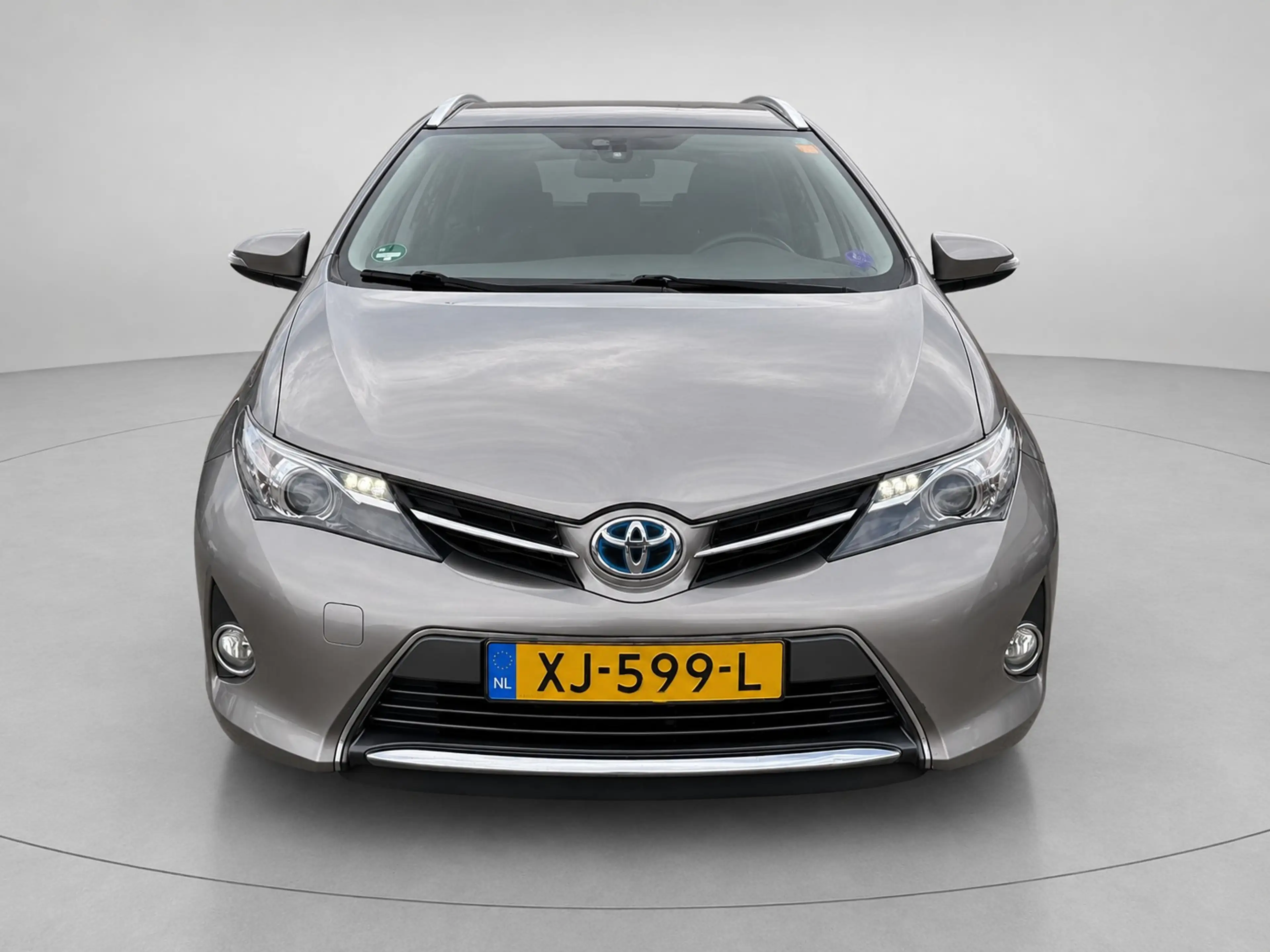 Toyota Auris Touring Sports 1.8 Hybrid Lease I NAVI. I CRUISE I — photo 2