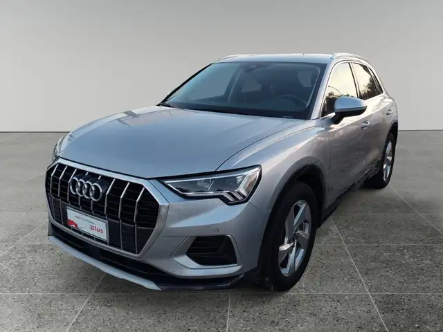 Audi Q3 35 TDI S tronic Business Advanced