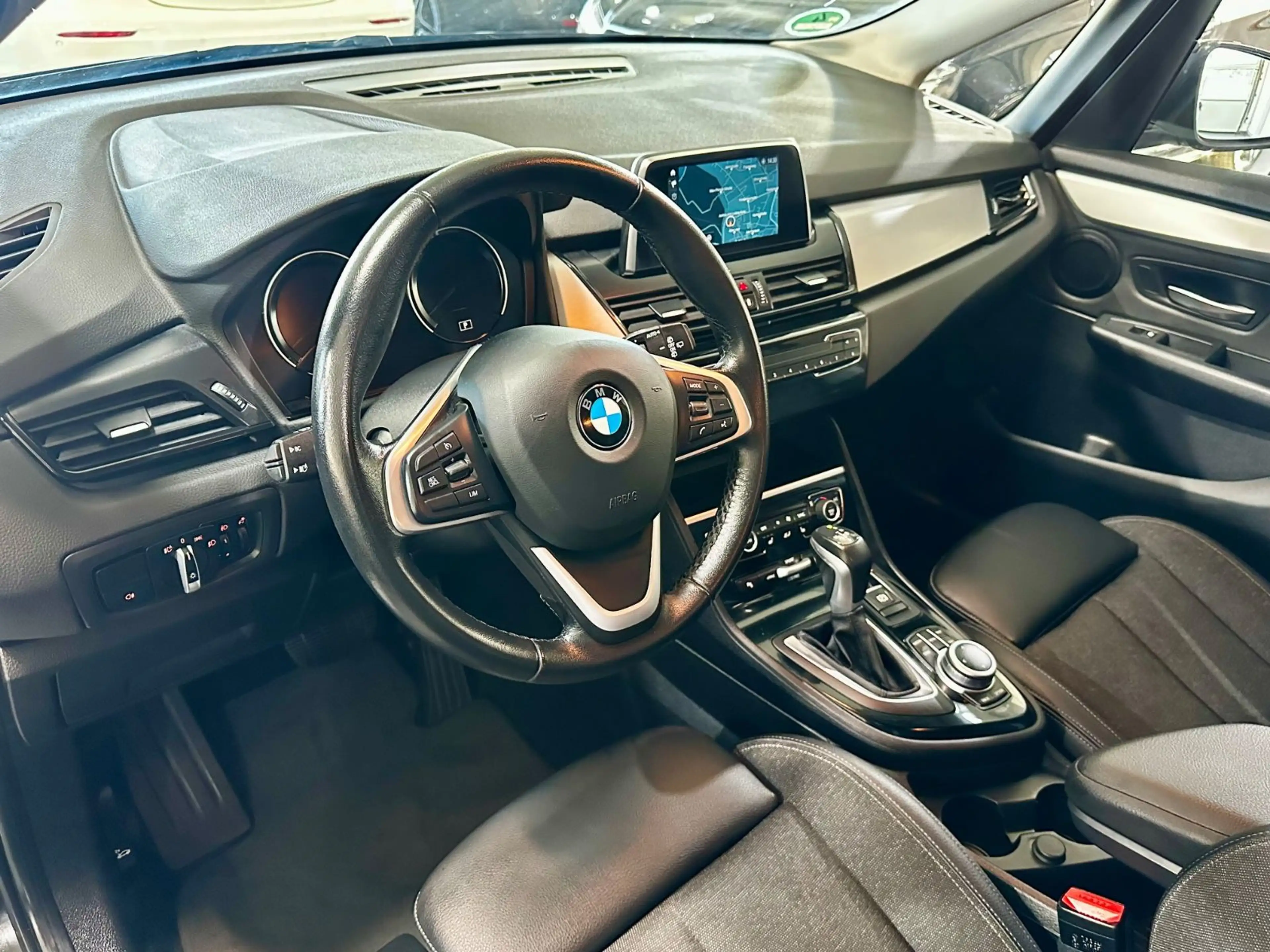 BMW 225 XE,i-Performance,Sport,Facelift,LED,VOLL,TOP — photo 10