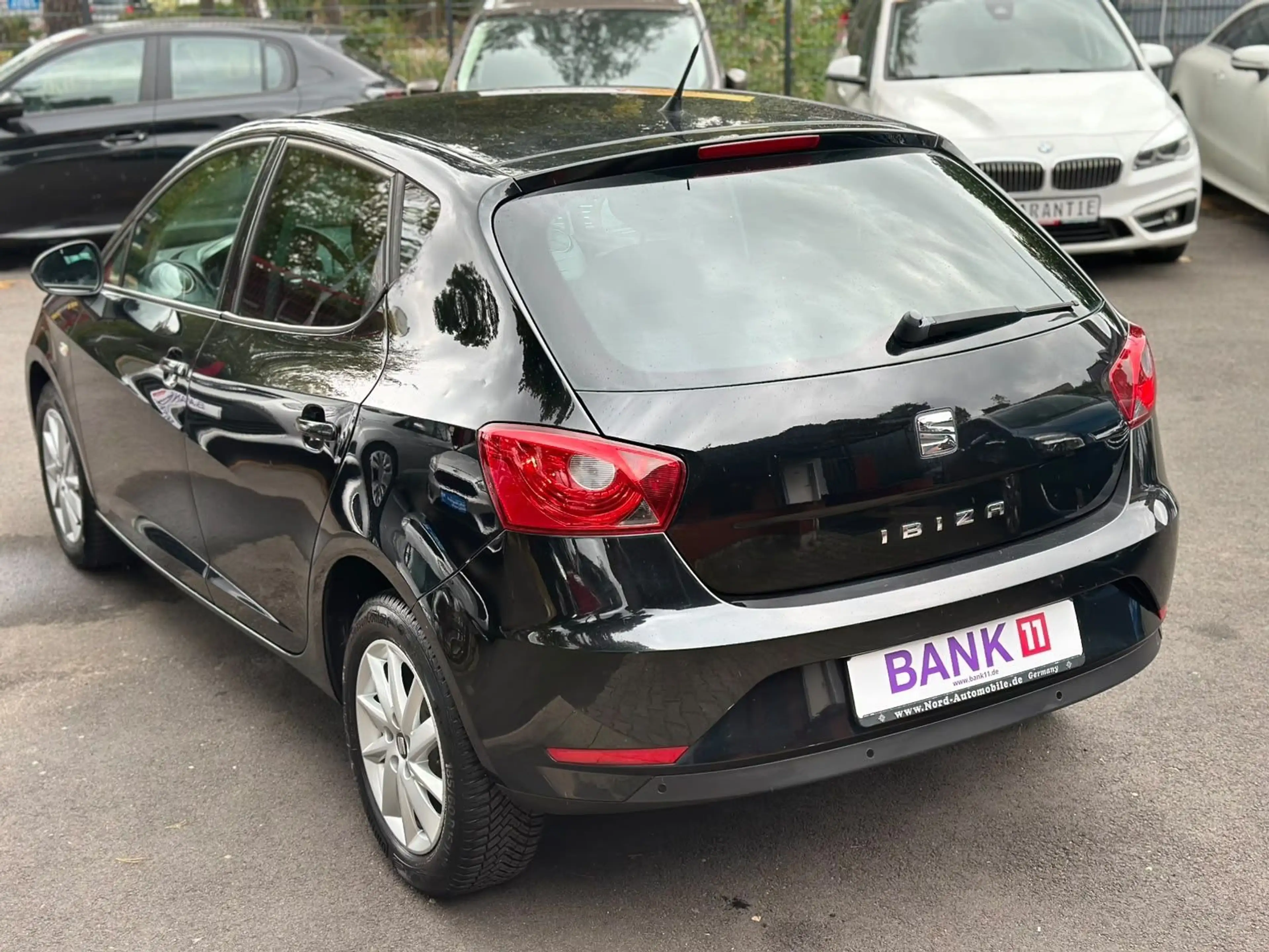 SEAT Ibiza Lim. Style Salsa, Neue Kette , Garantie — photo 3
