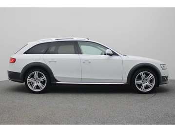 GERESERVEERD! A4 allroad 3.0 TDI Pro Line, Pano, standkachel en full options