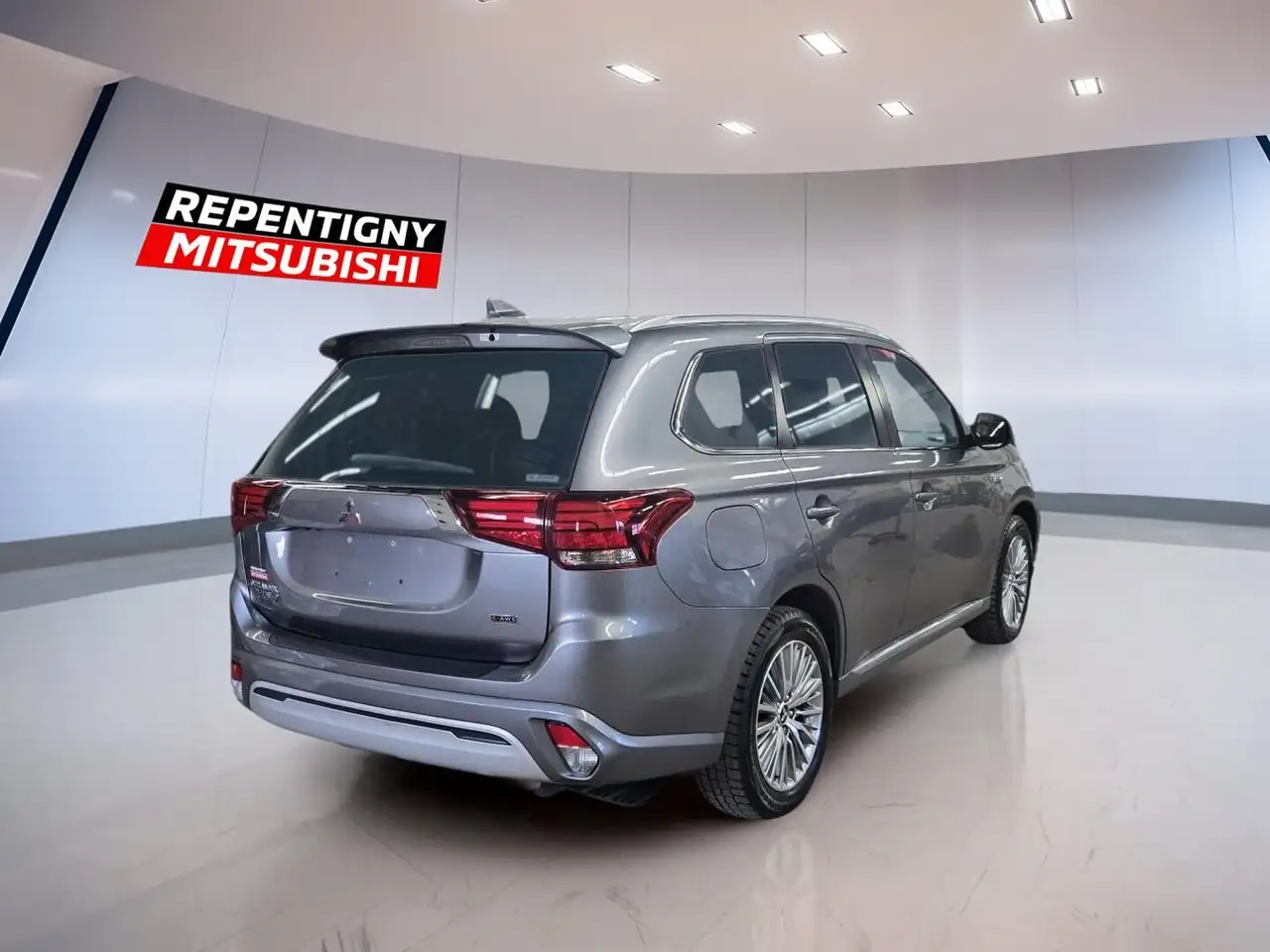 Mitsubishi Outlander снимка Mitsubishi Outlander