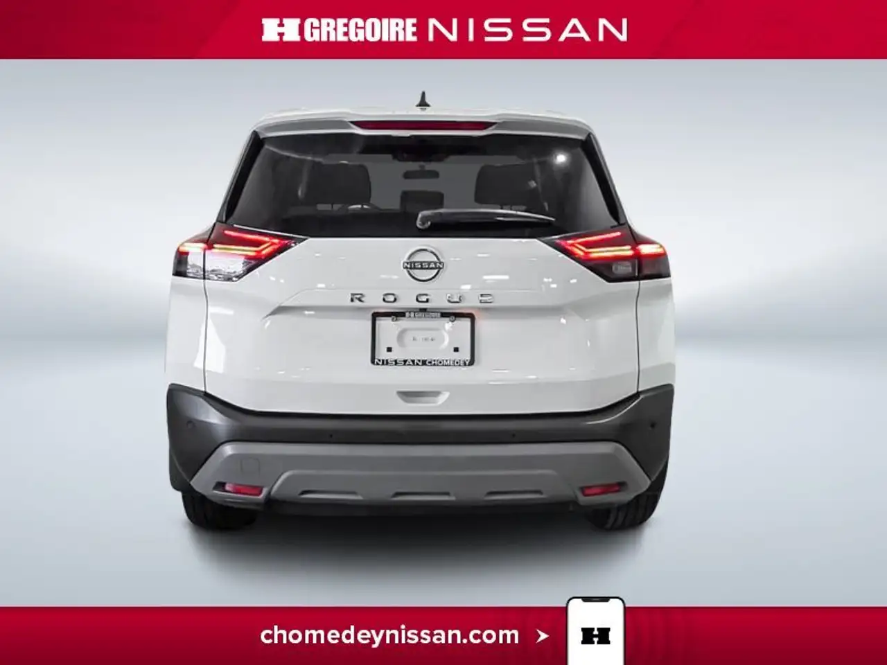 Nissan Rogue снимка Nissan Rogue