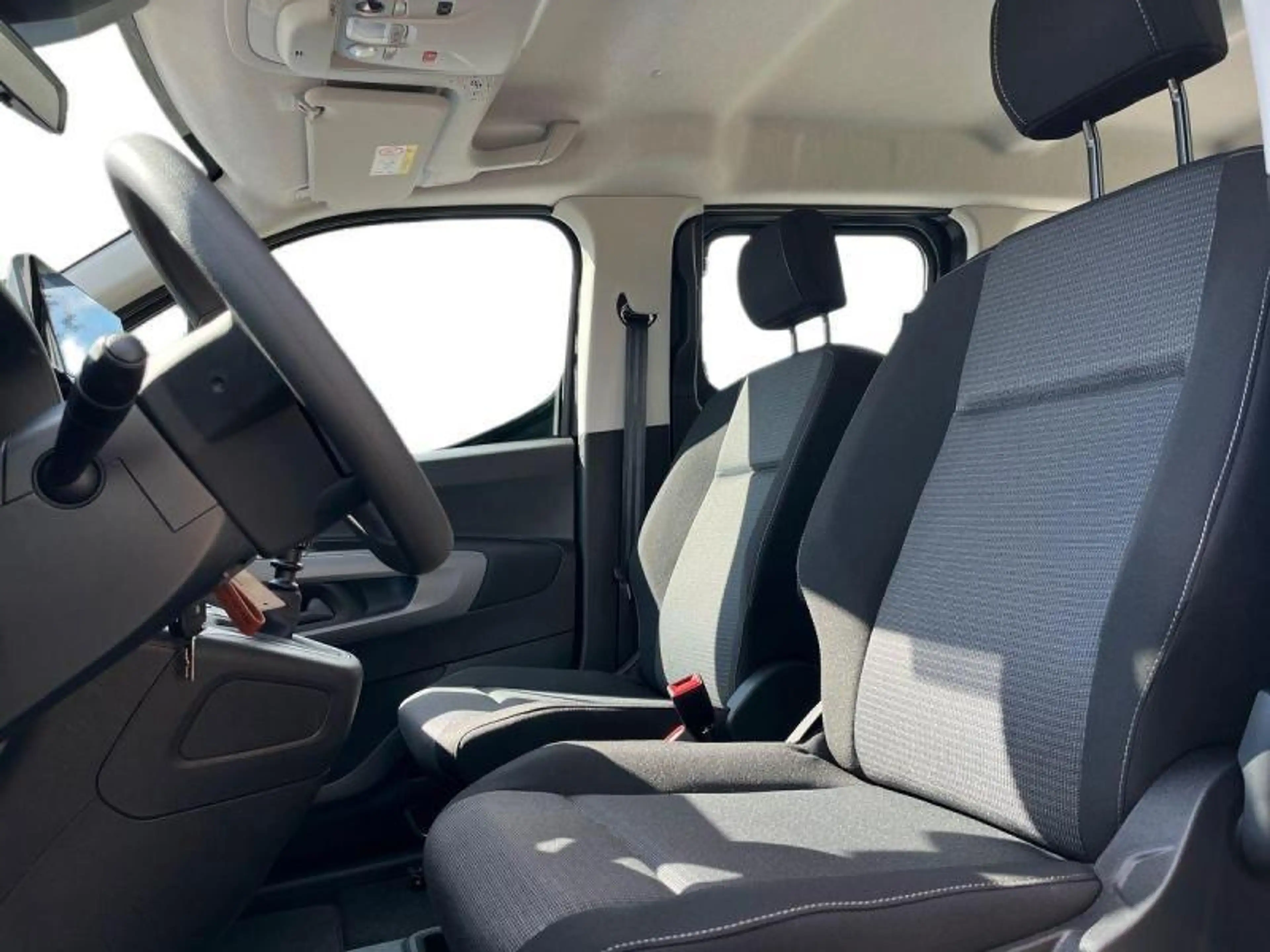 Toyota Proace City Verso SWB Shuttle GP+gps+sensoren achter — photo 7