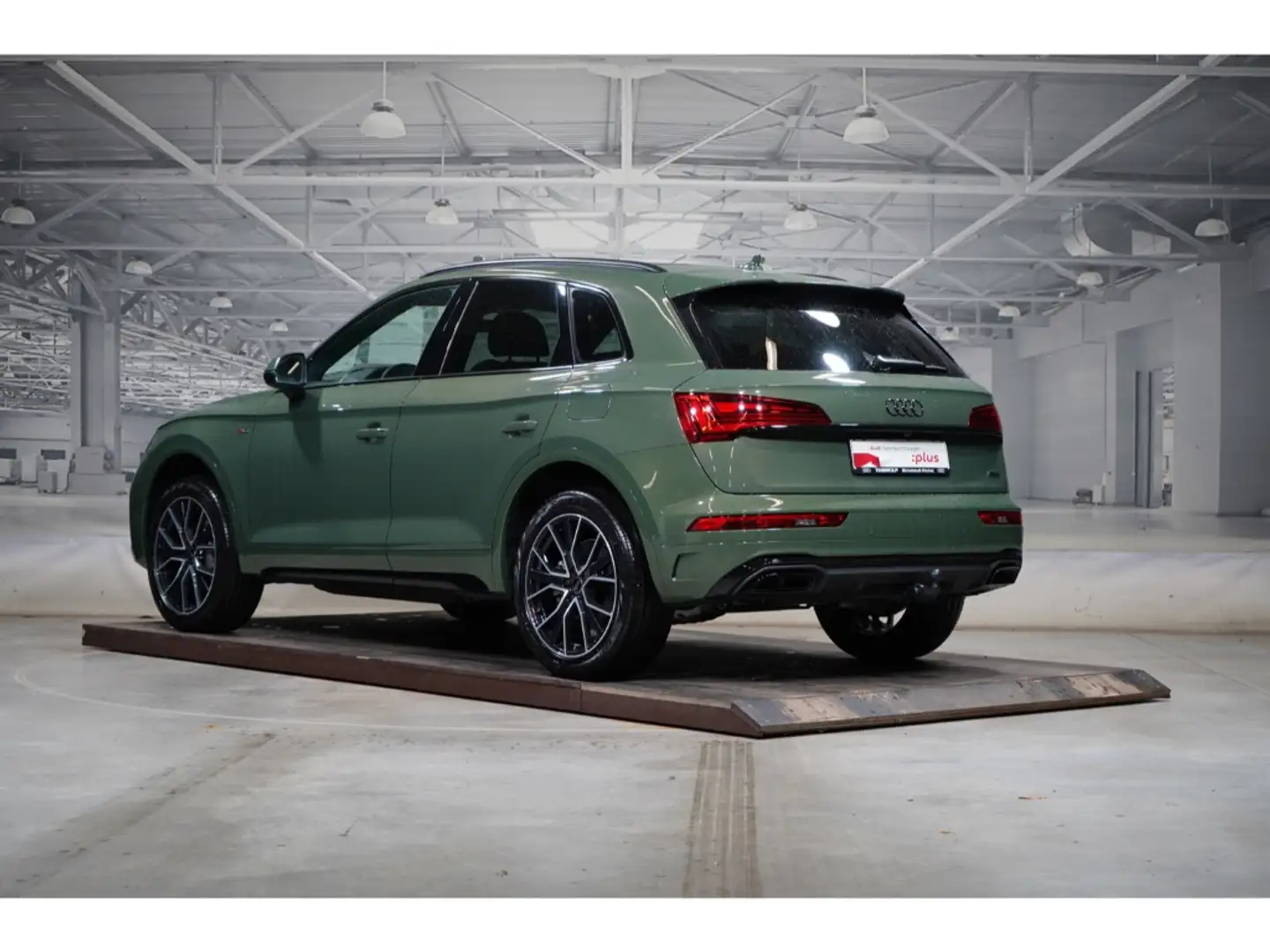 Audi Q5 S line Business 50 TFSI e quattro 360 Kamera P Grün - 2