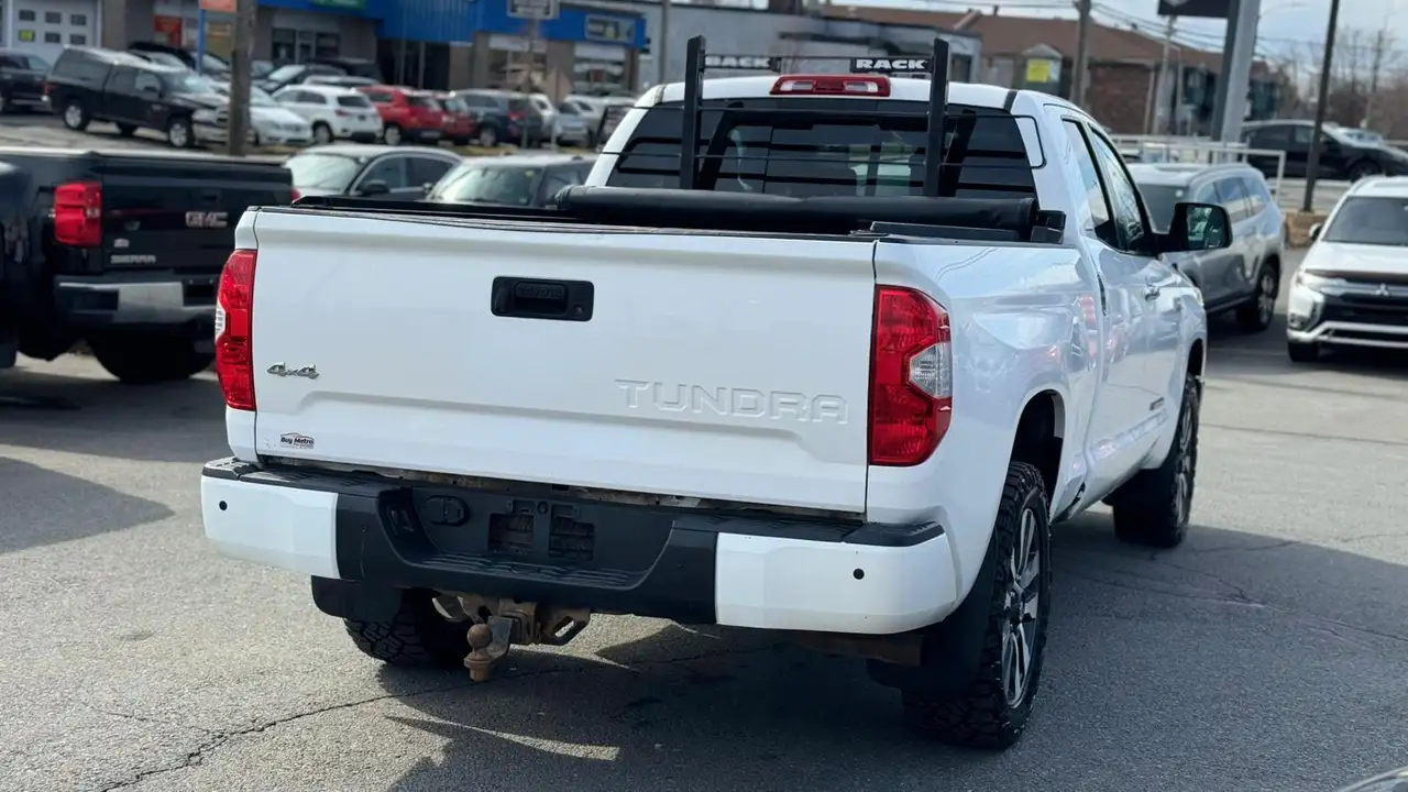 Toyota Tundra снимка Toyota Tundra