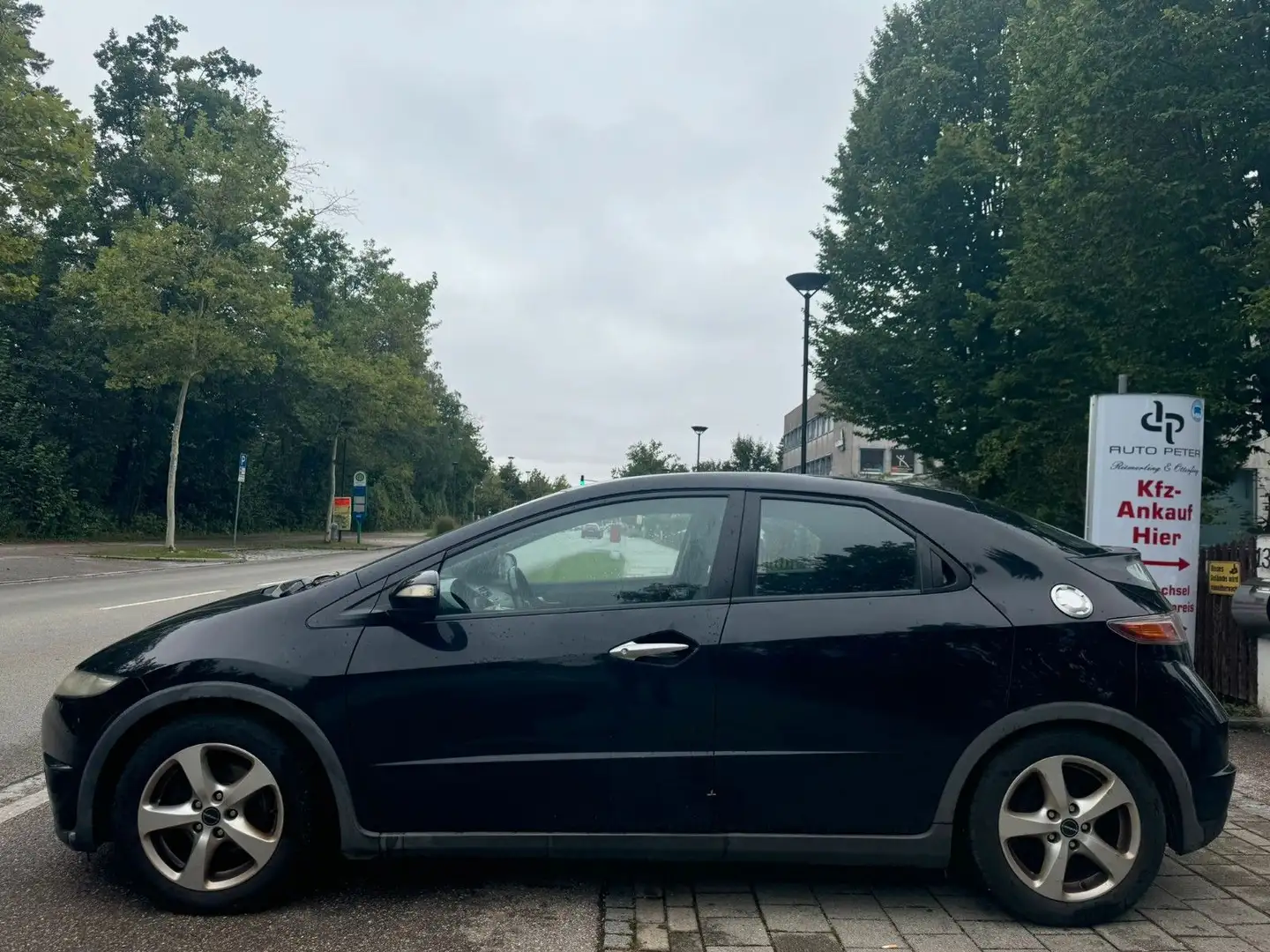 Honda Civic Limosine 5 Trg.- 1.8 Sport !!! crna - 2