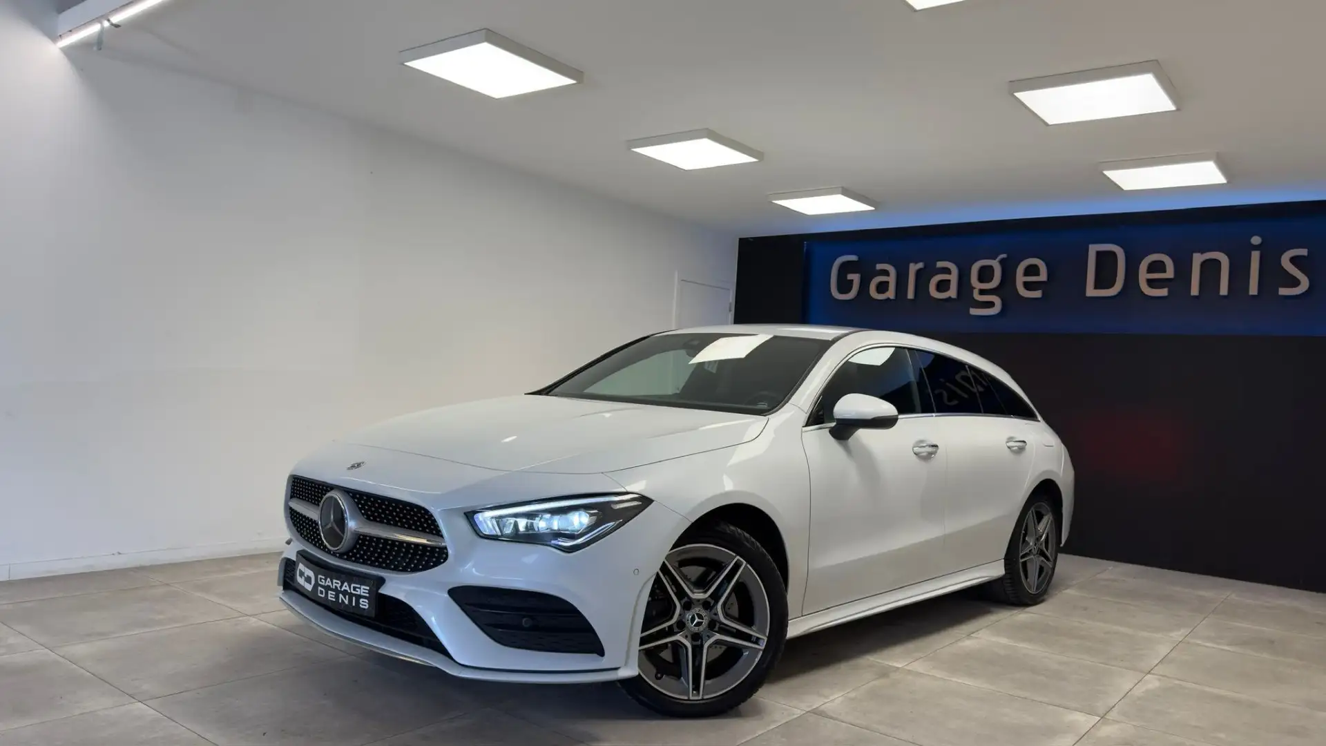 Mercedes-Benz CLA 250 e PHEV AMG Line**GPS+CAMERA*LED*CUIR*GARANTIE * Blanc - 1