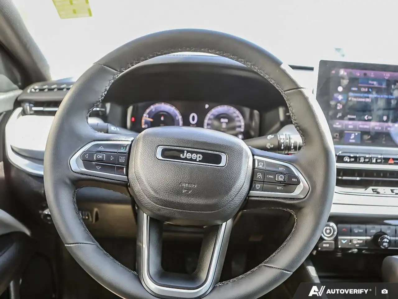 Jeep Compass снимка Jeep Compass